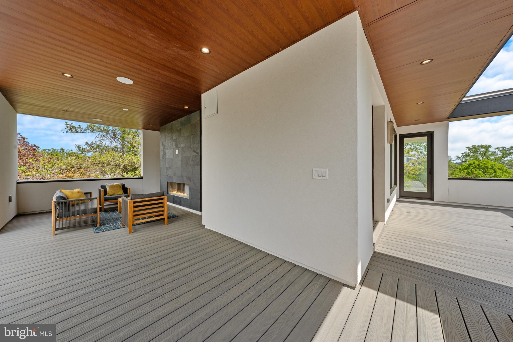 EDGEMOOR - Residential