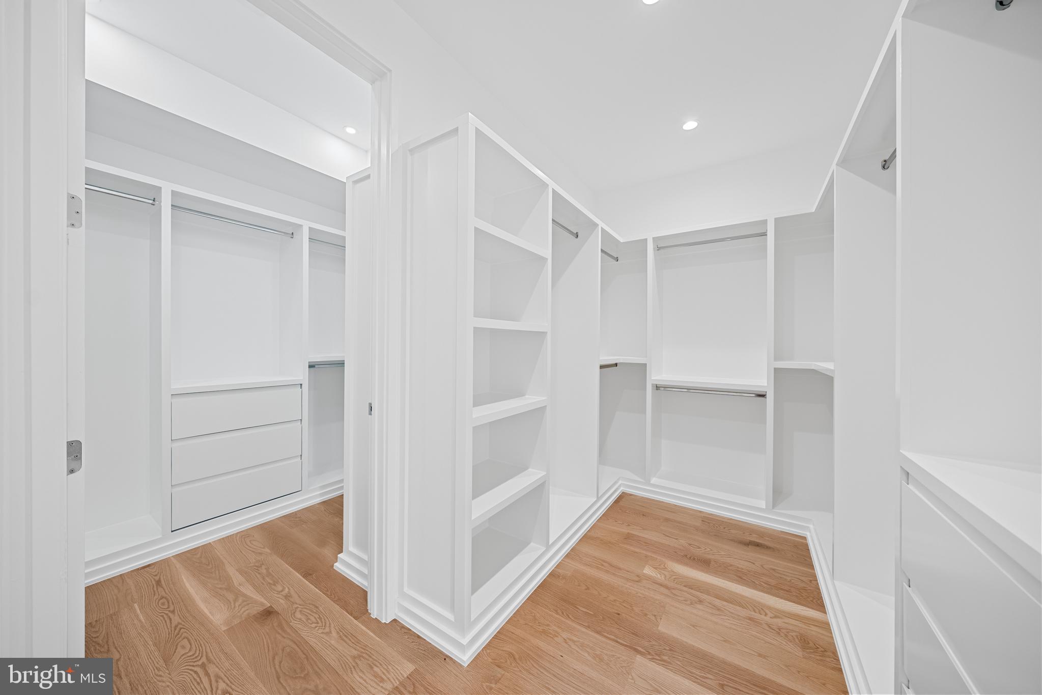 EDGEMOOR - Residential