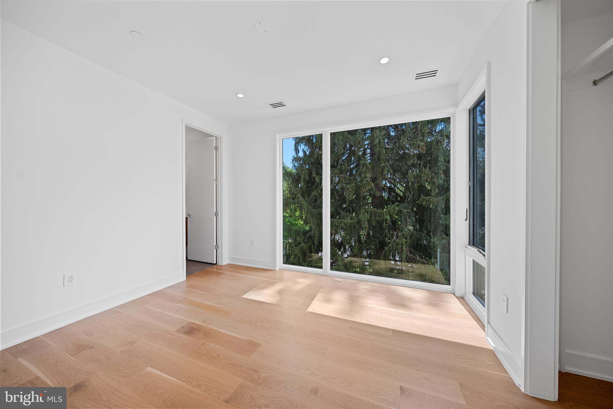 EDGEMOOR - Residential