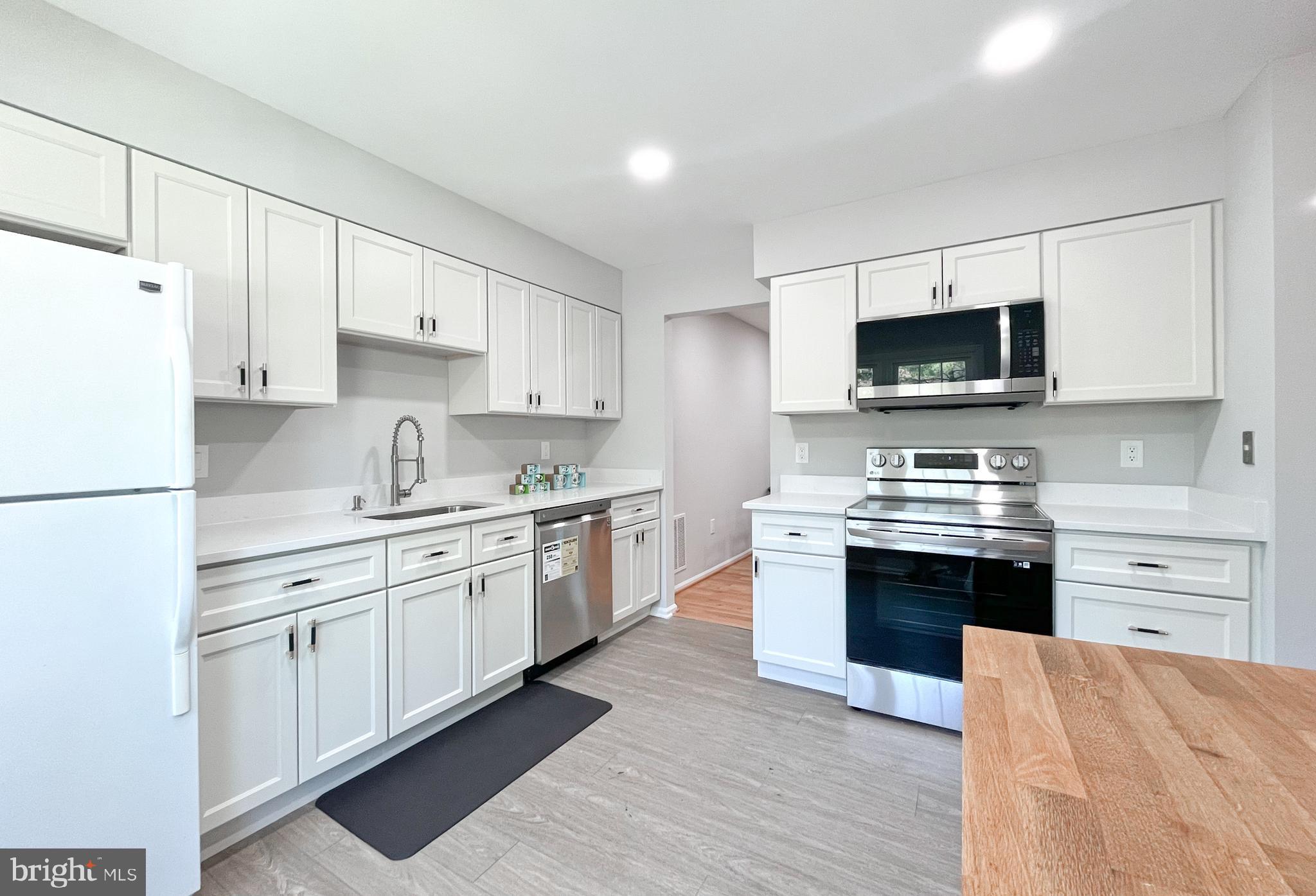 THE TIMBERS - Residential Lease