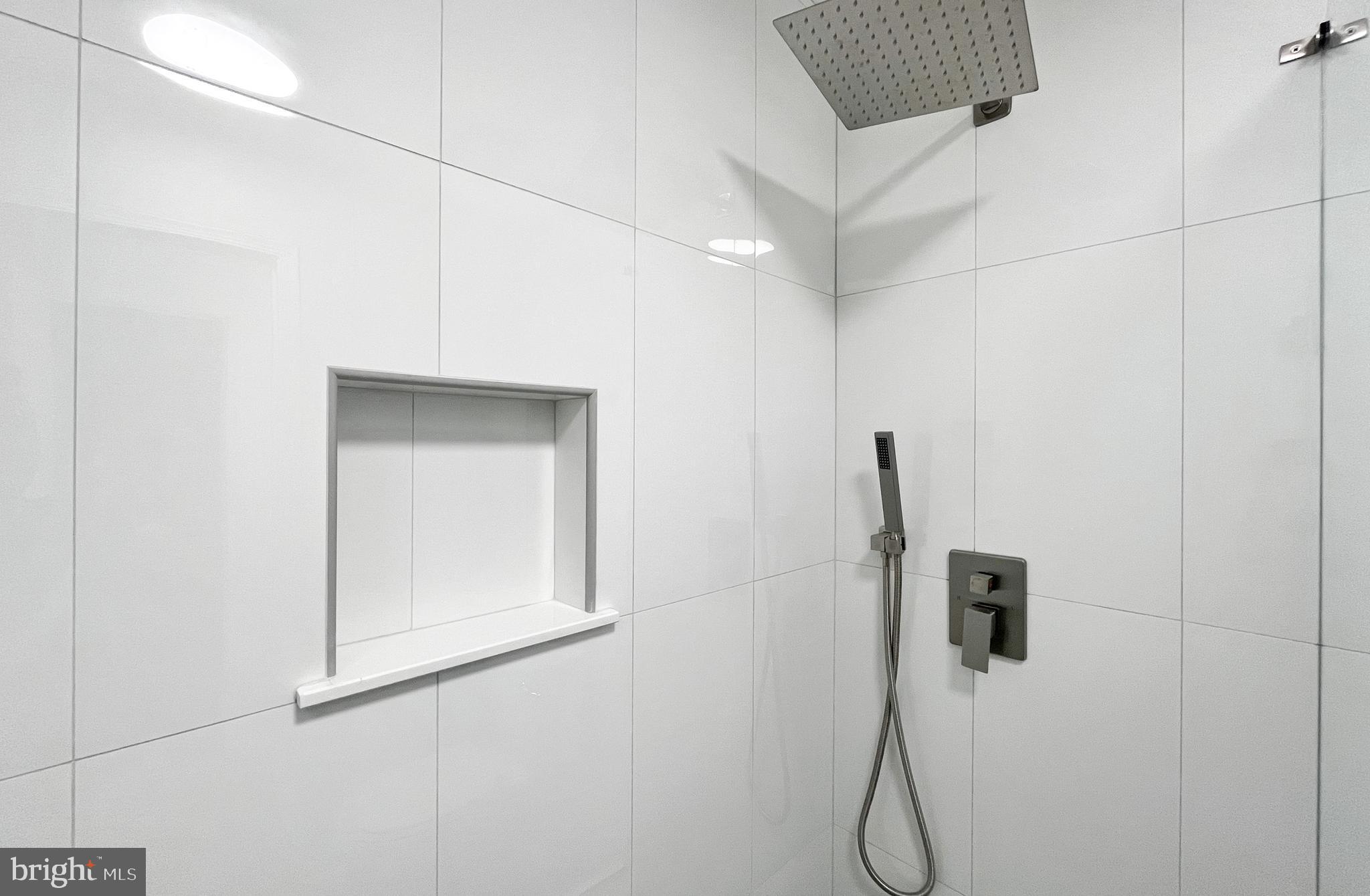 THE TIMBERS - Residential Lease