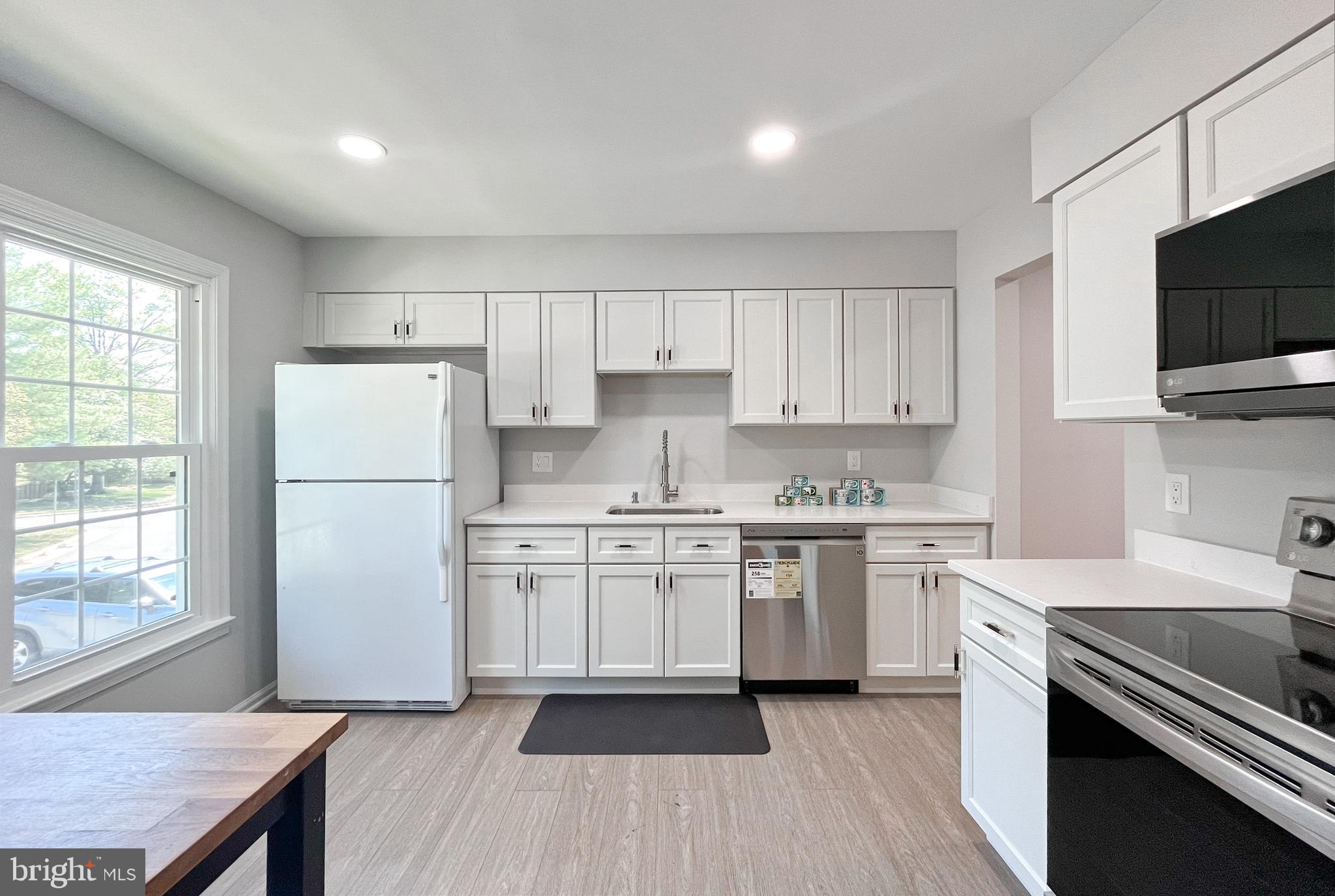 THE TIMBERS - Residential Lease