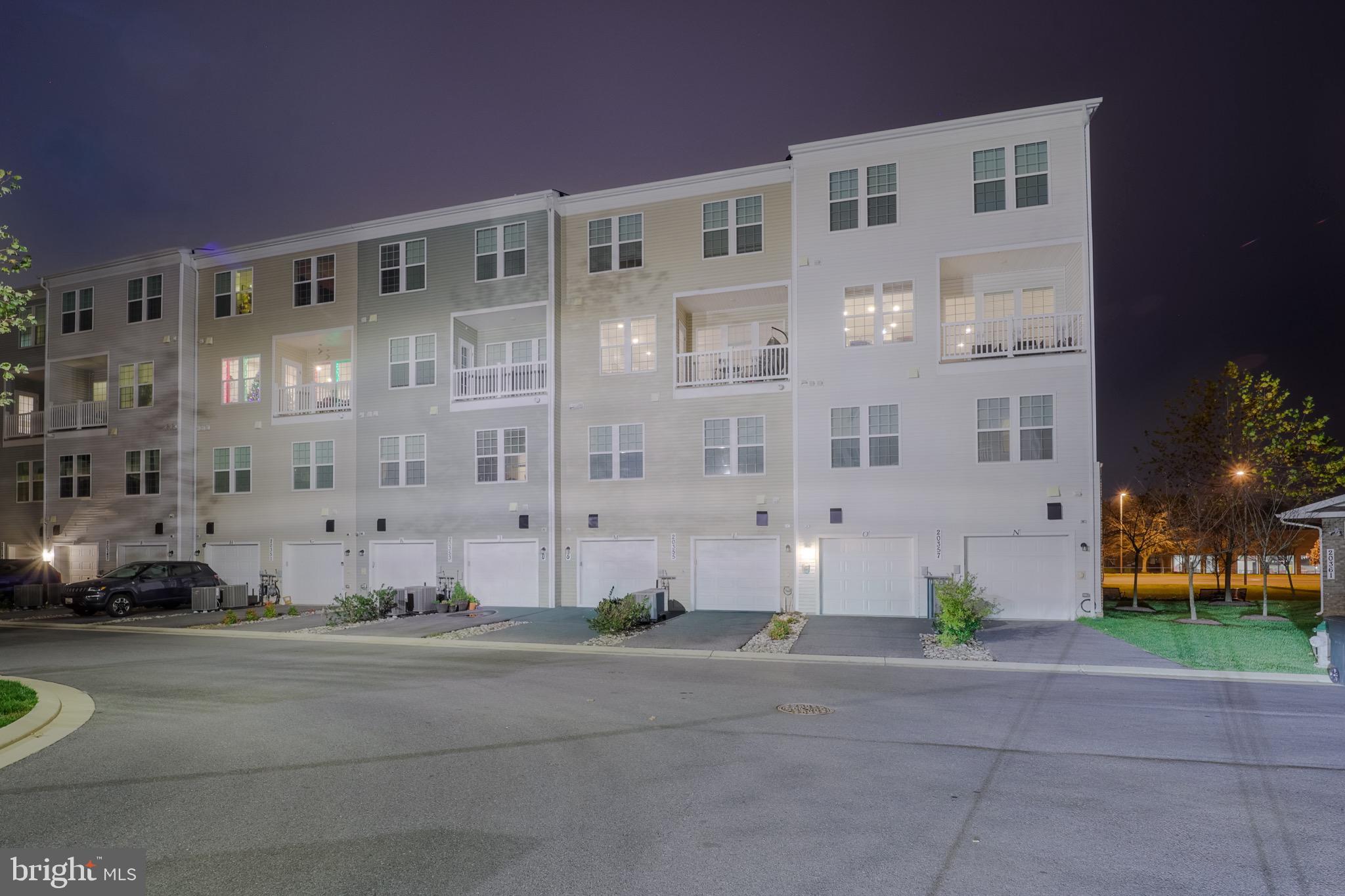 CENTURY ROW - Residential