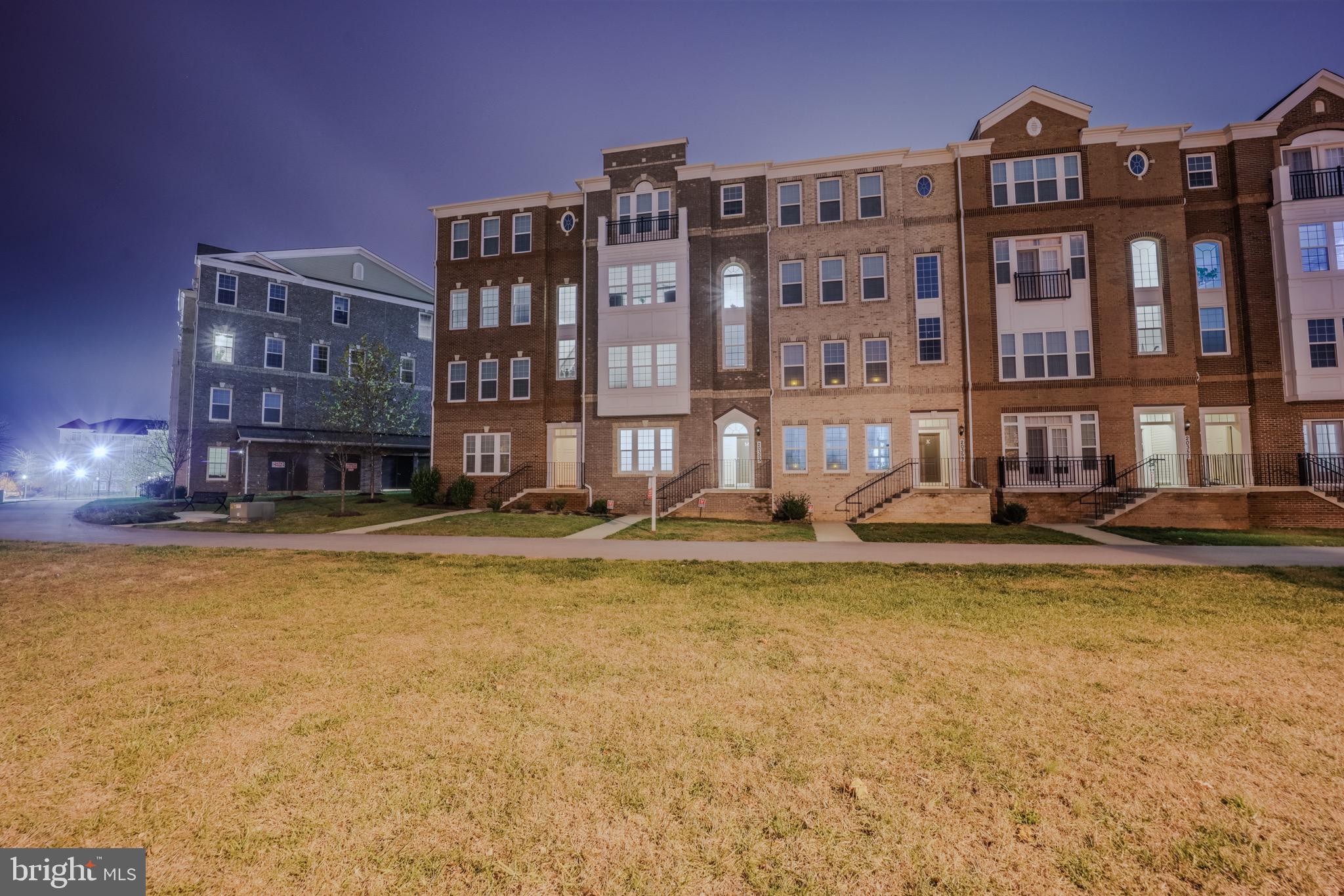 CENTURY ROW - Residential