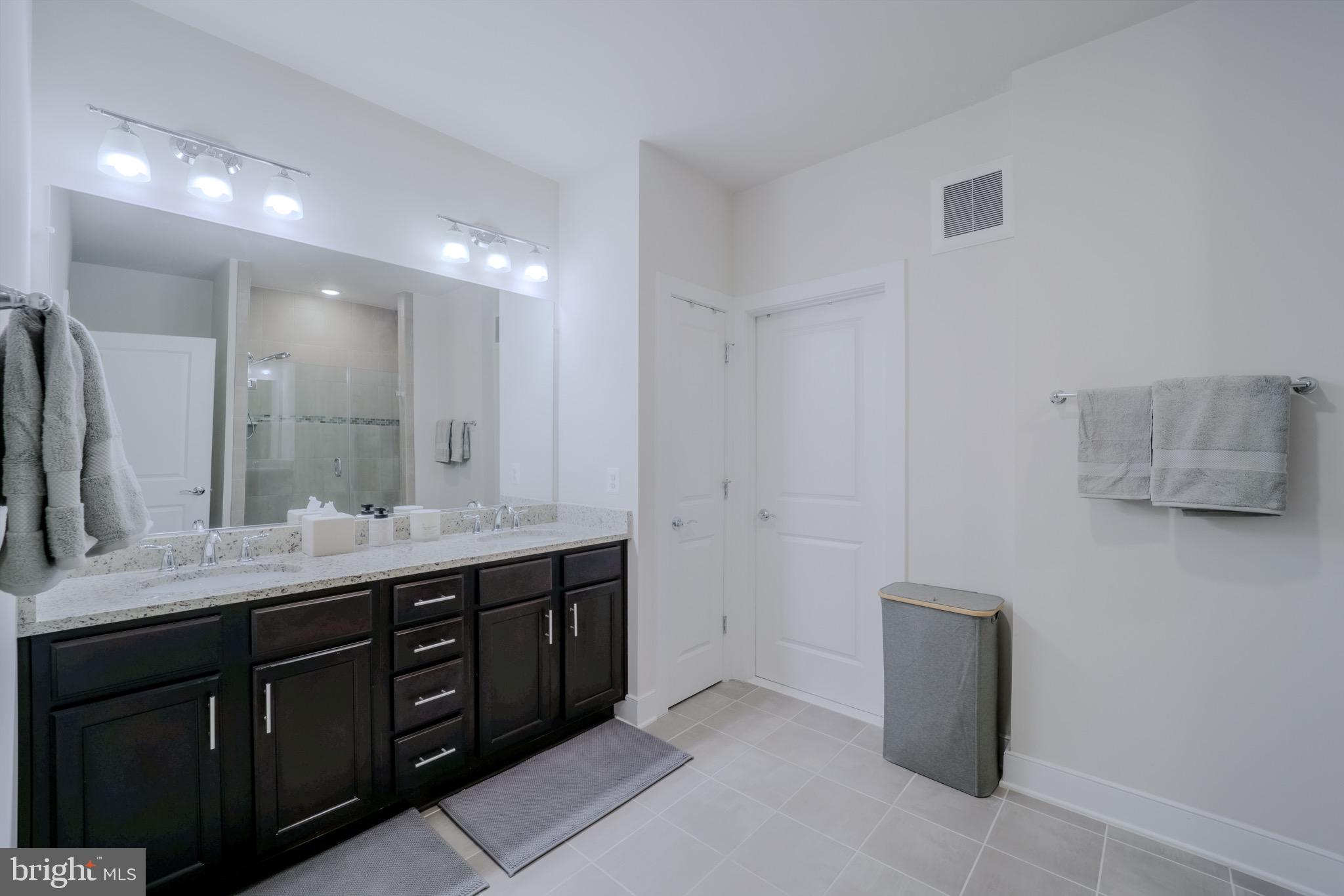 CENTURY ROW - Residential