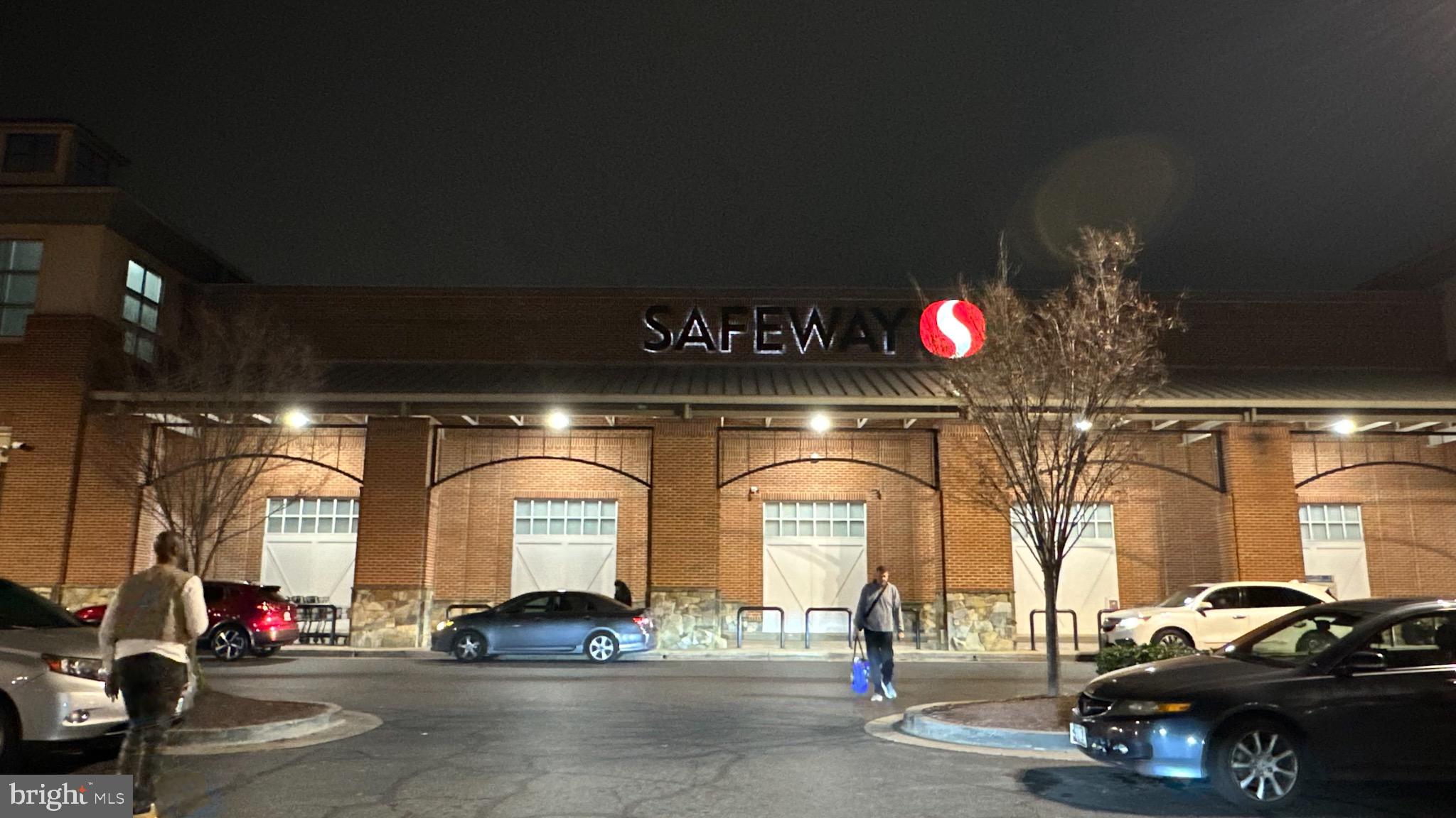 CENTURY ROW - Residential