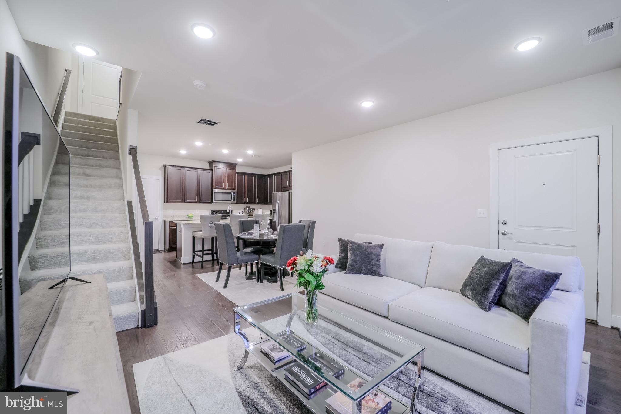 CENTURY ROW - Residential