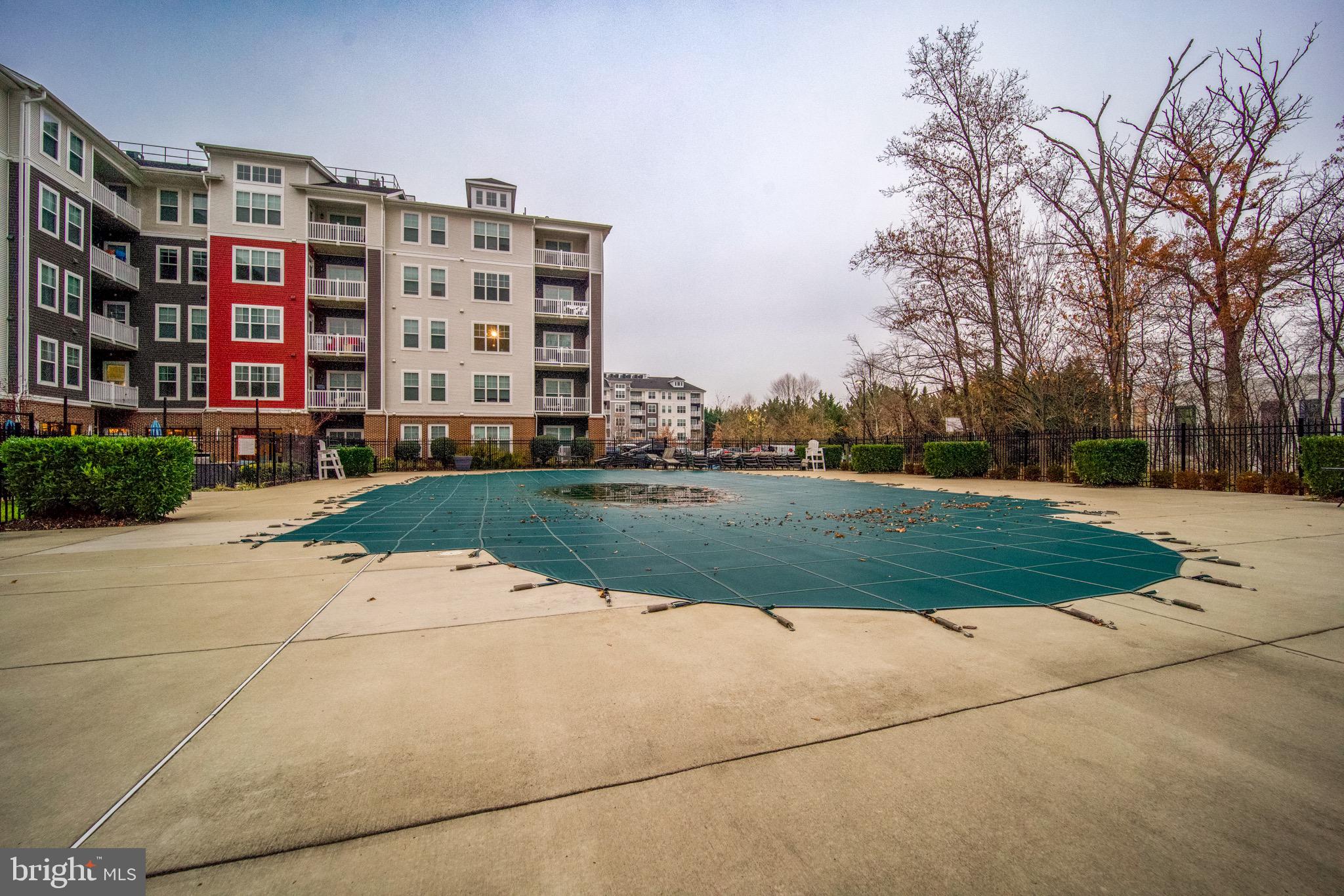 CENTURY ROW - Residential