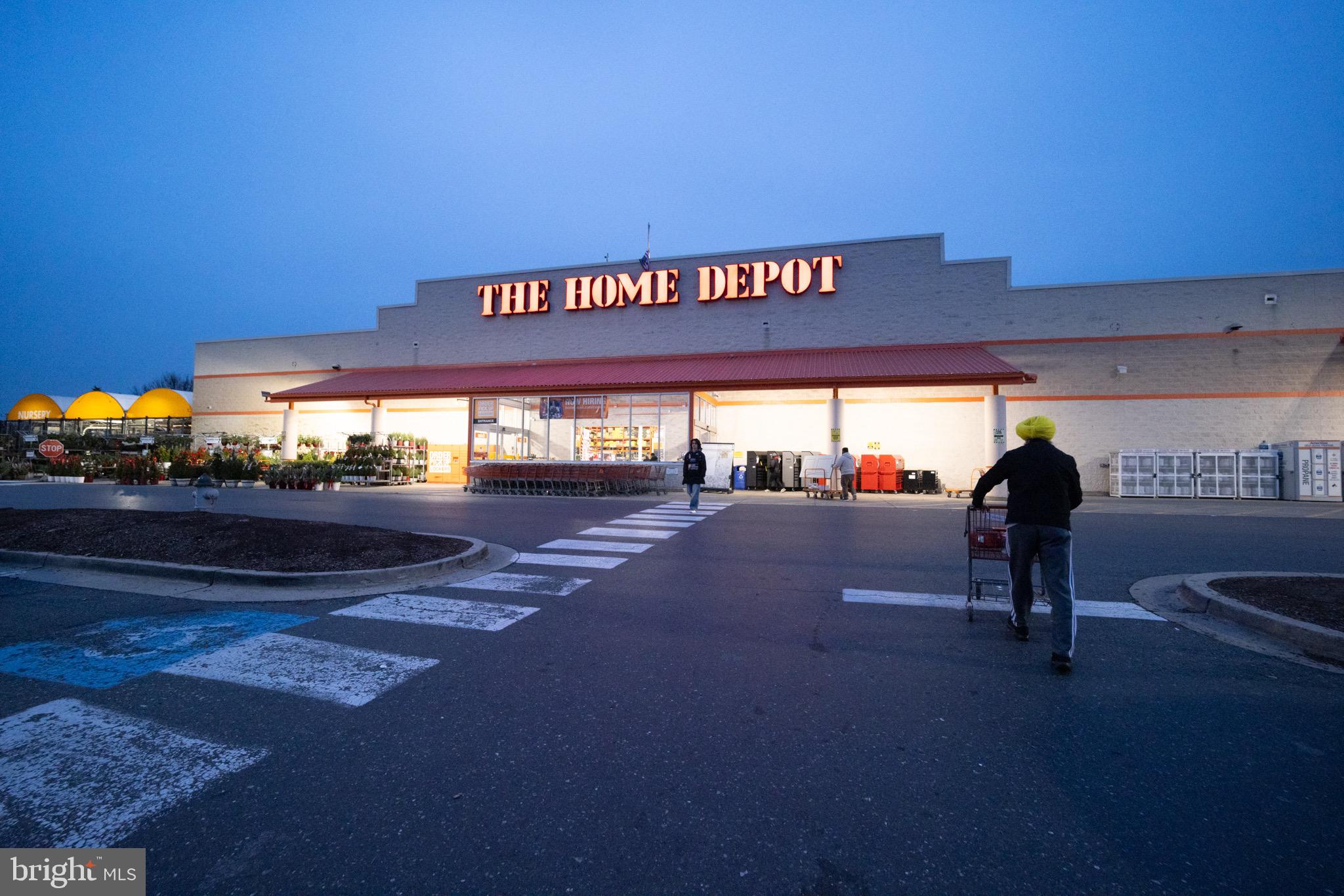 CENTURY ROW - Residential