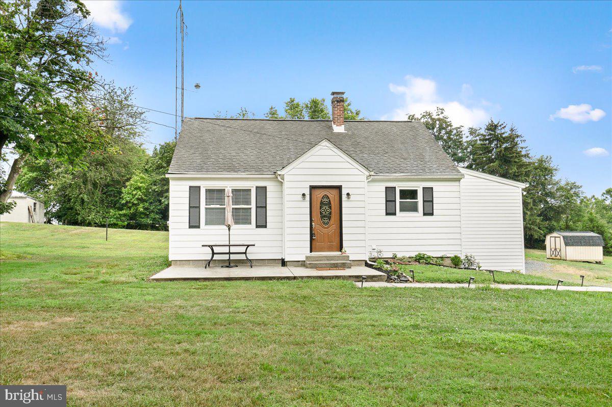 ADAMSTOWN COMMONS - Residential