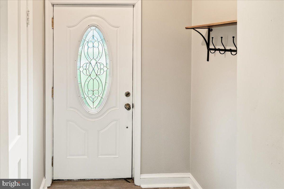 ADAMSTOWN COMMONS - Residential