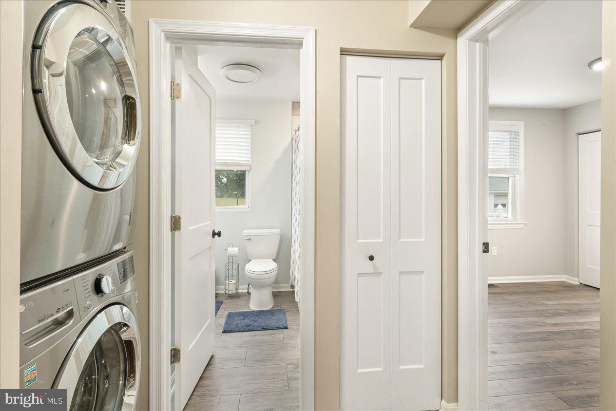 ADAMSTOWN COMMONS - Residential