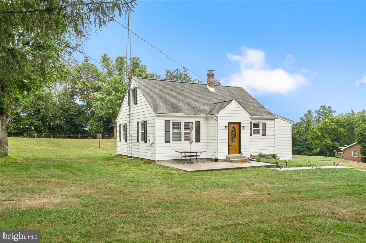 ADAMSTOWN COMMONS - Residential