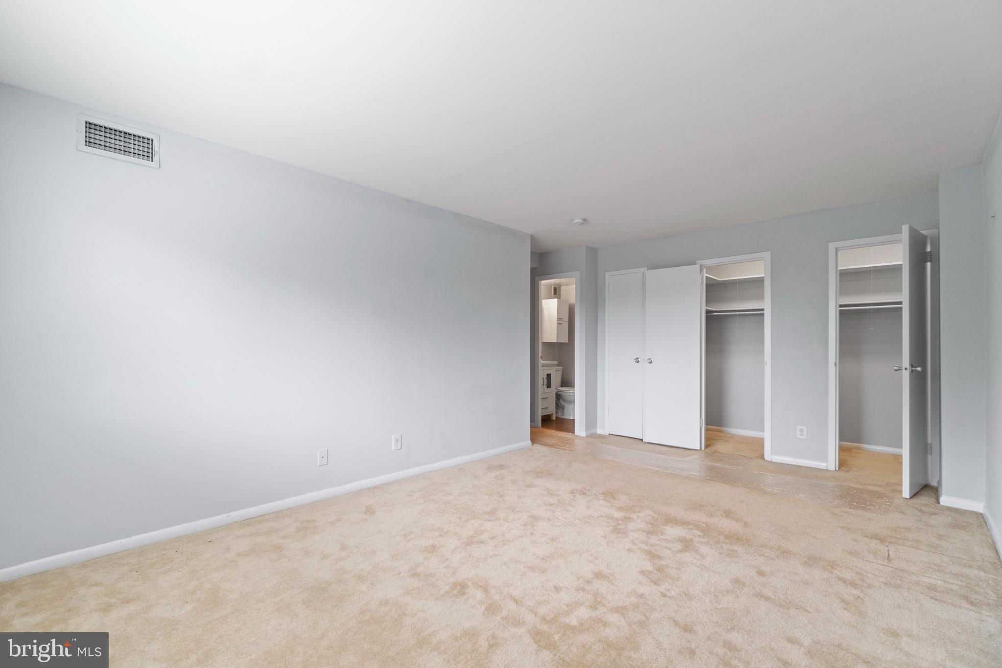 PAVILION ON THE PARK - Residential