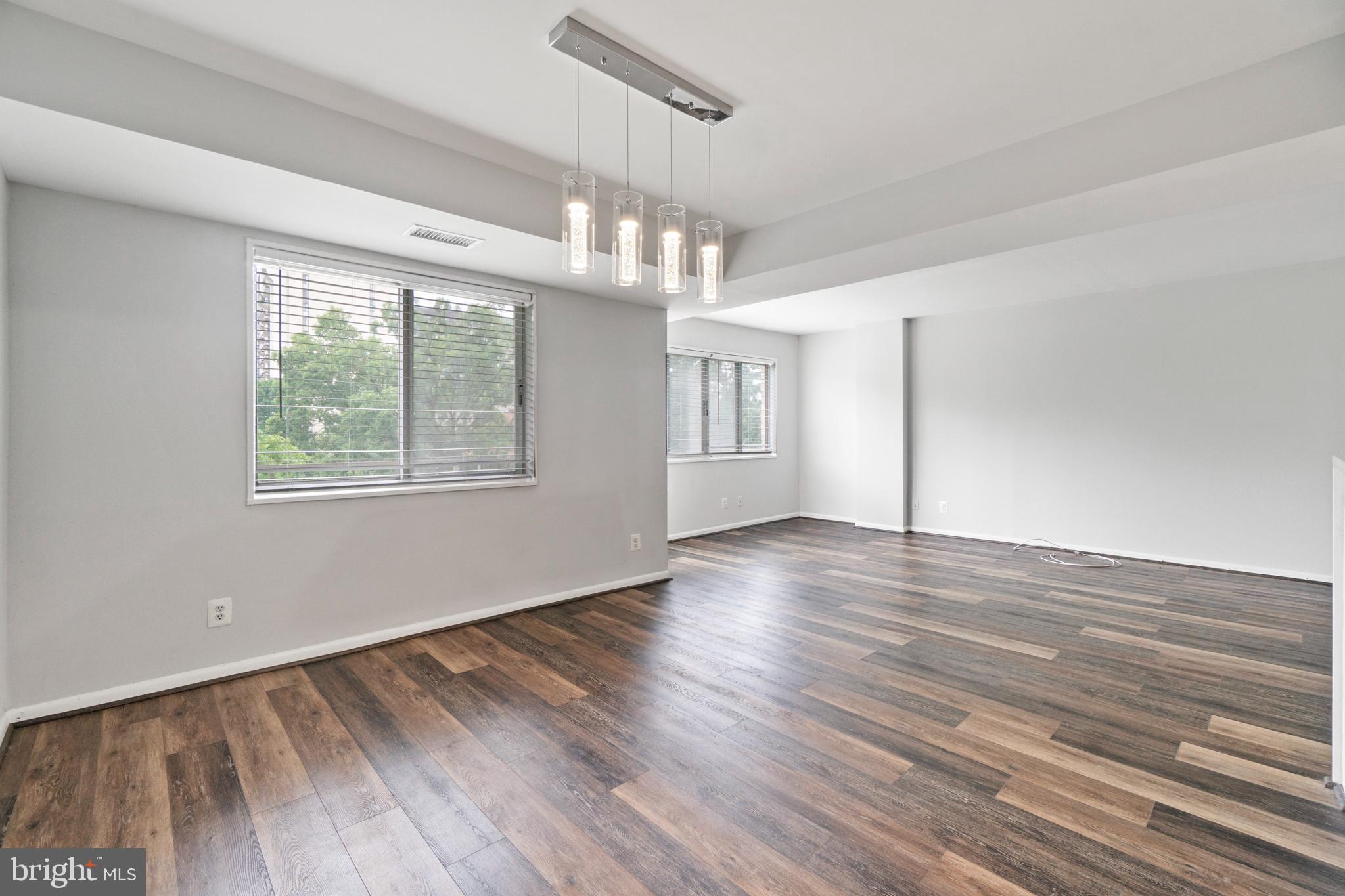 PAVILION ON THE PARK - Residential