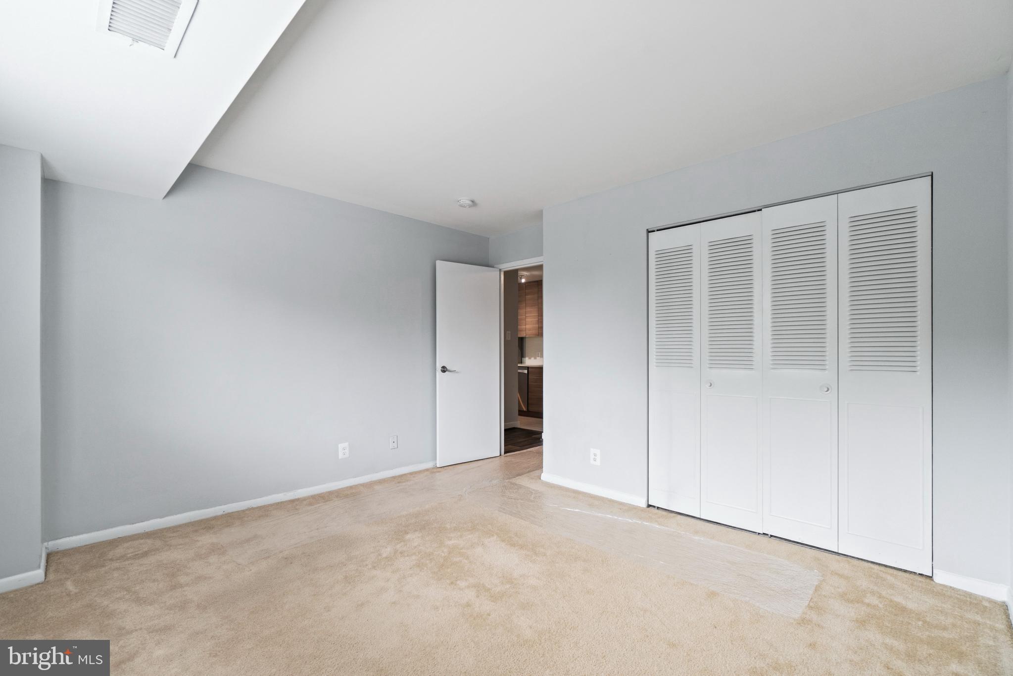 PAVILION ON THE PARK - Residential