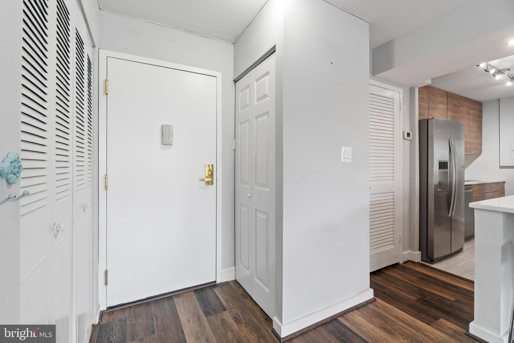 PAVILION ON THE PARK - Residential