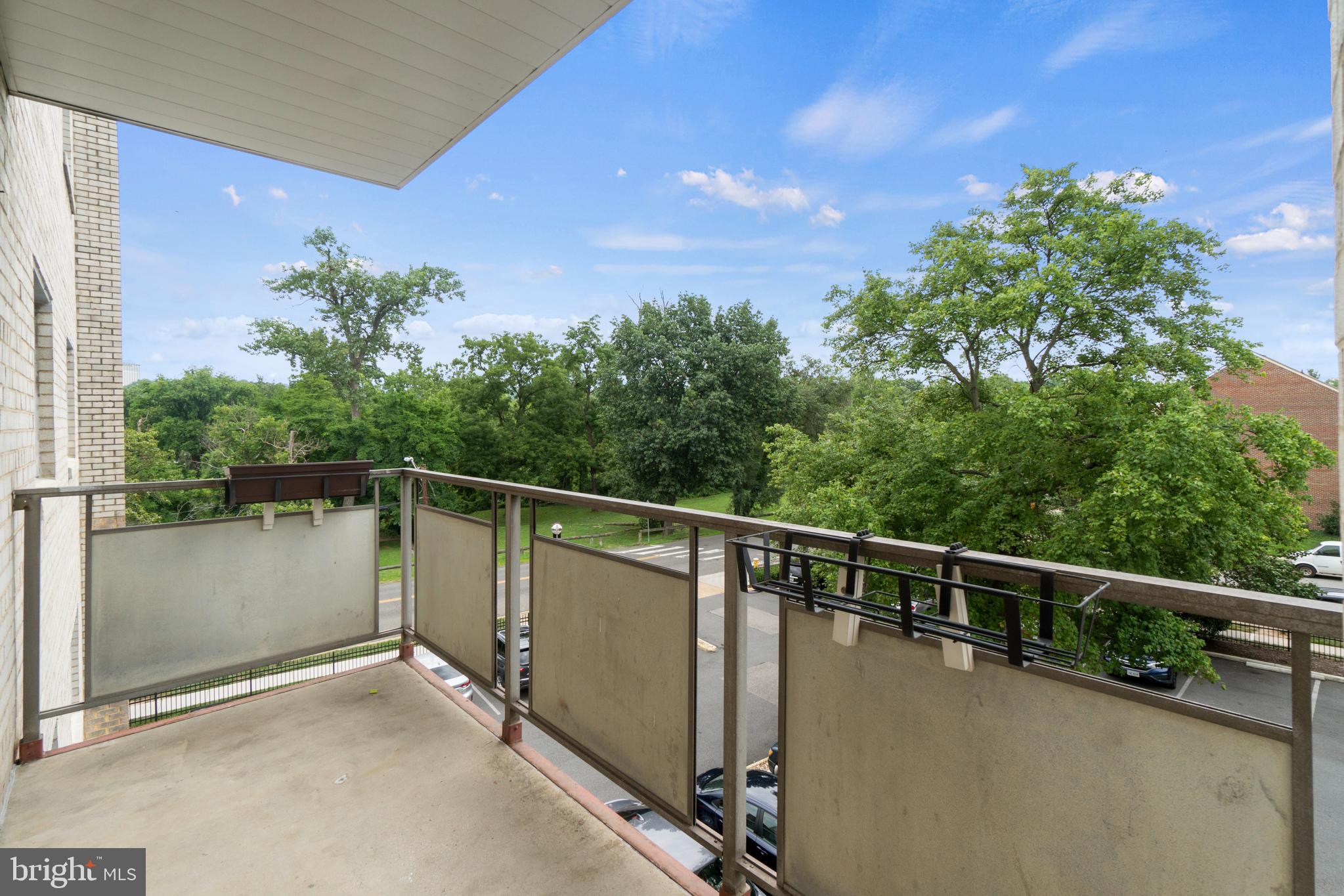 PAVILION ON THE PARK - Residential