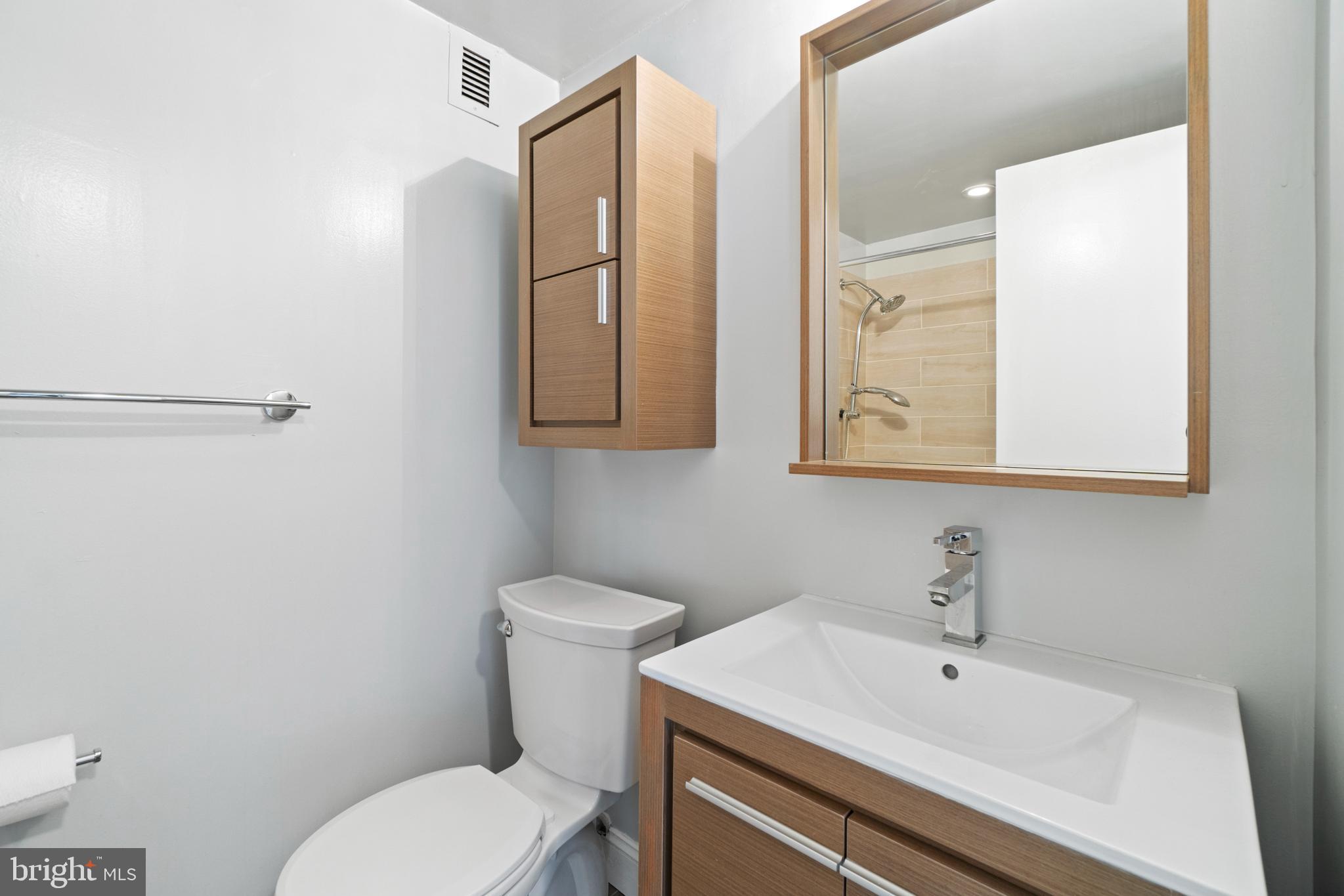 PAVILION ON THE PARK - Residential