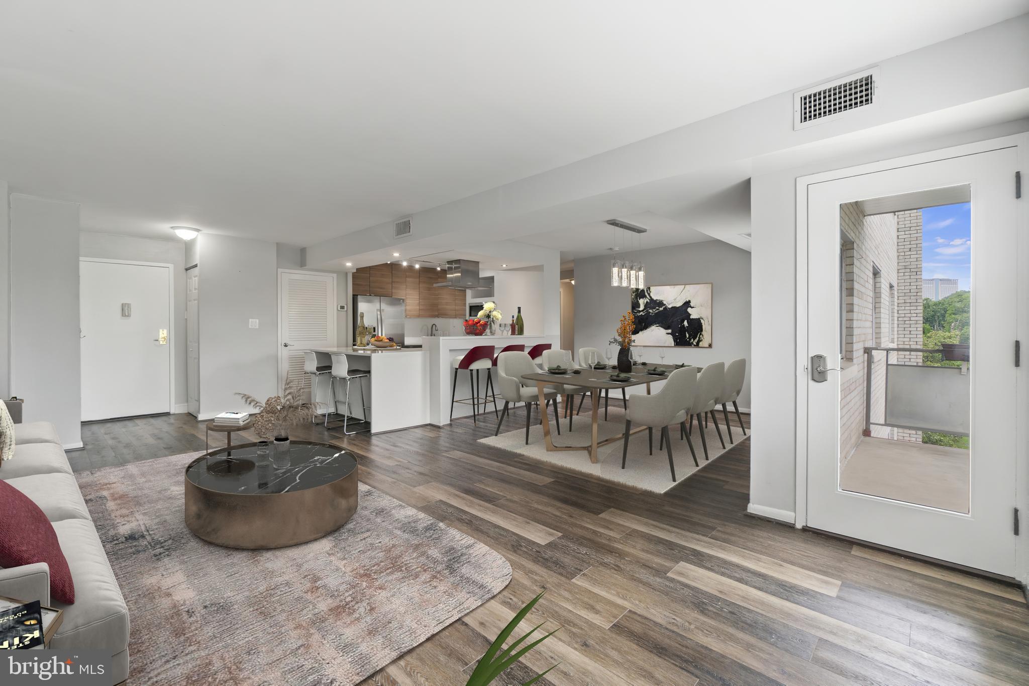 PAVILION ON THE PARK - Residential