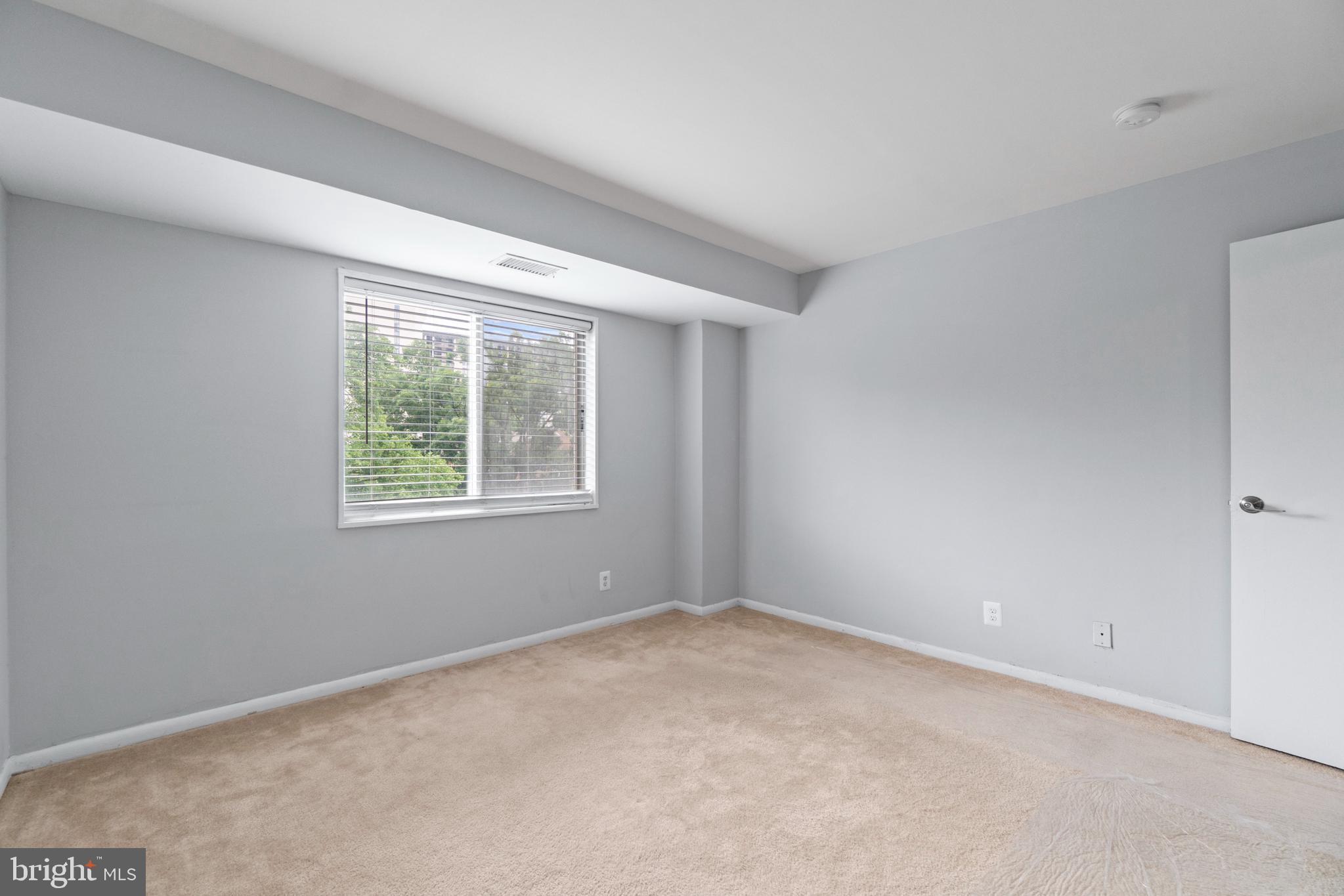 PAVILION ON THE PARK - Residential