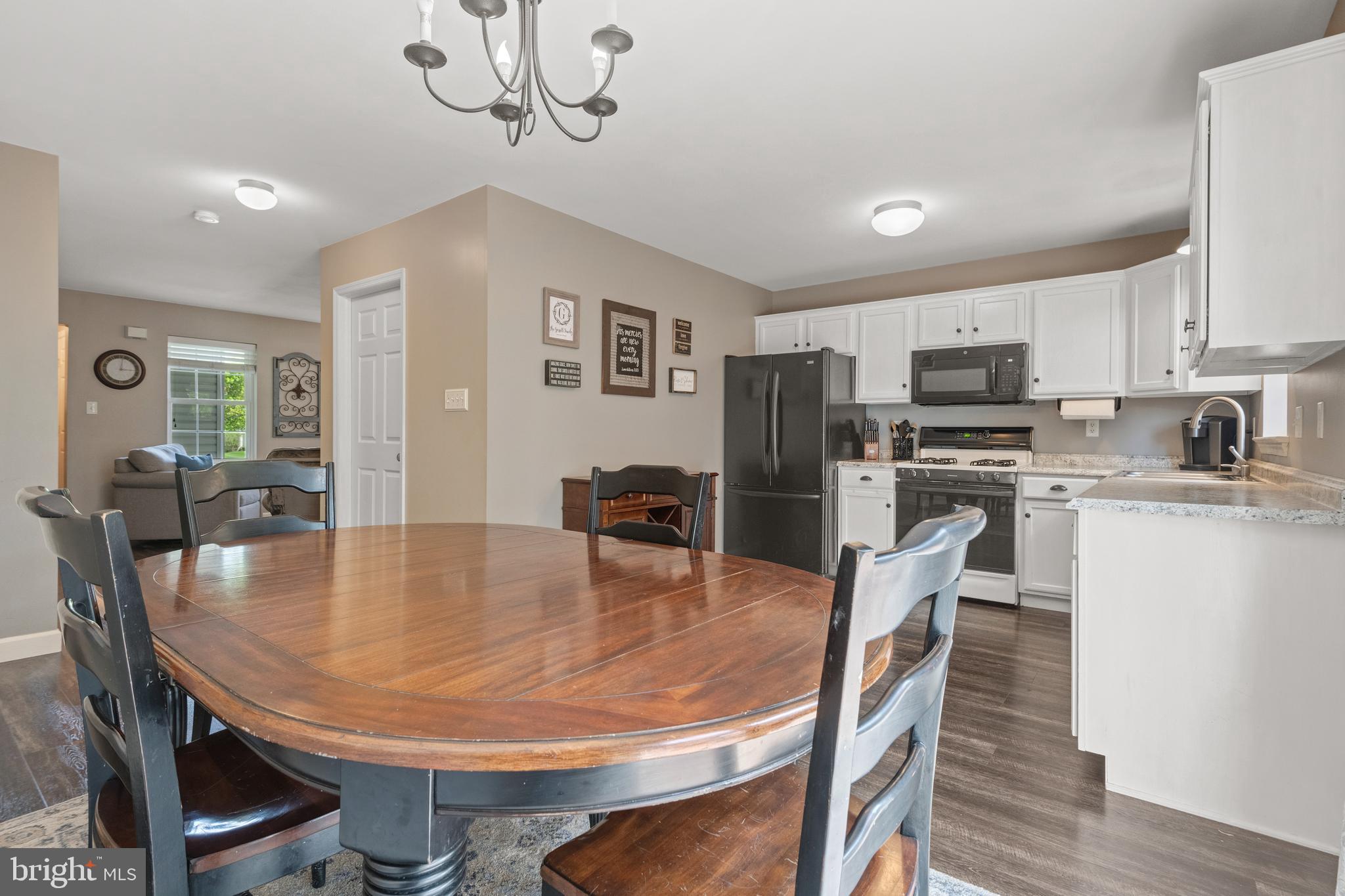 MALLARD PONDS - MANH - Residential