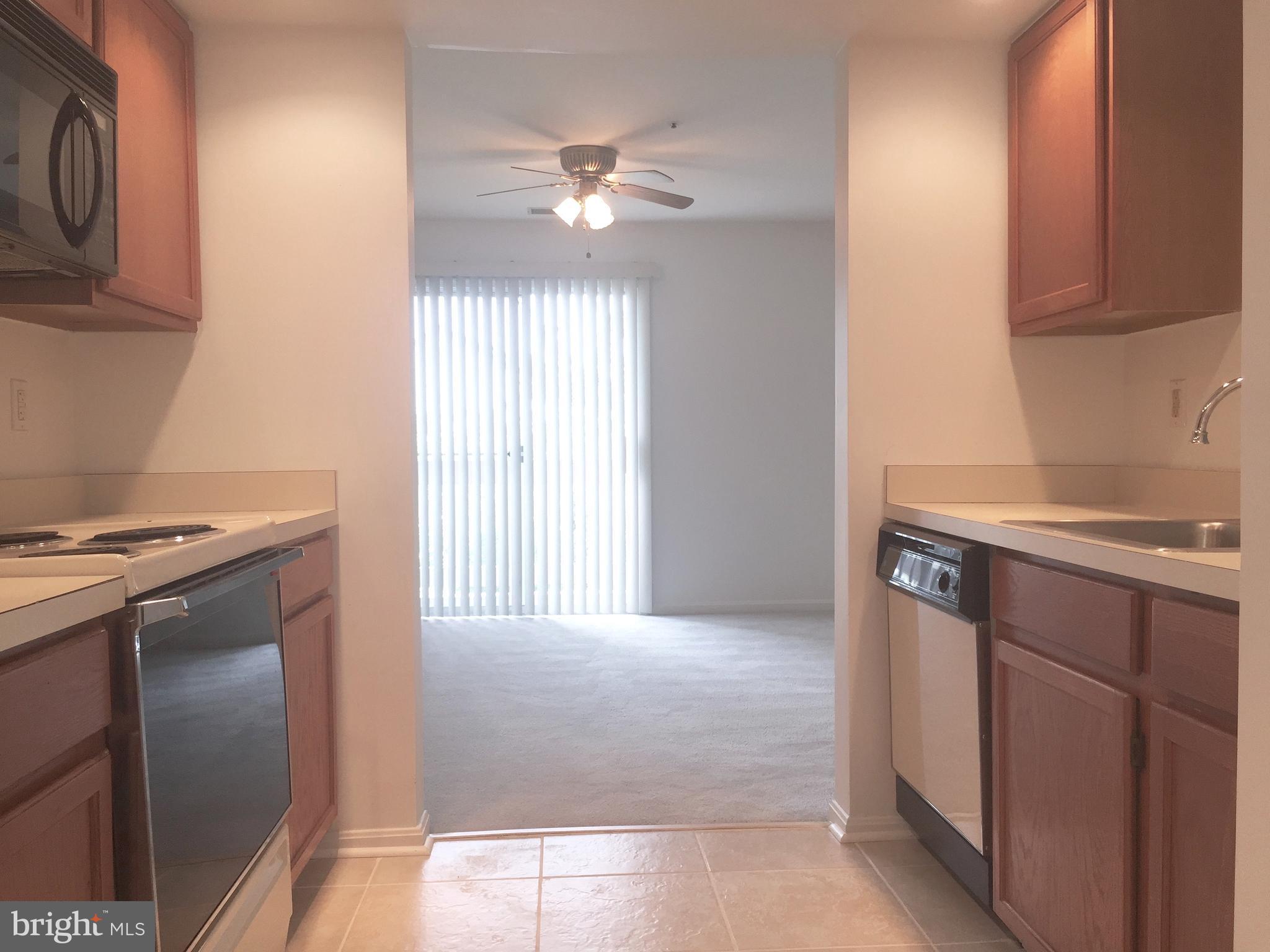 BRIDGEPORT CONDO-PHASE 6 - Residential Lease