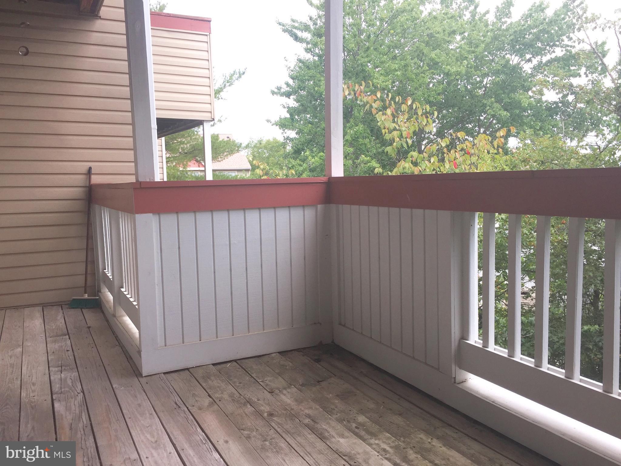 BRIDGEPORT CONDO-PHASE 6 - Residential Lease