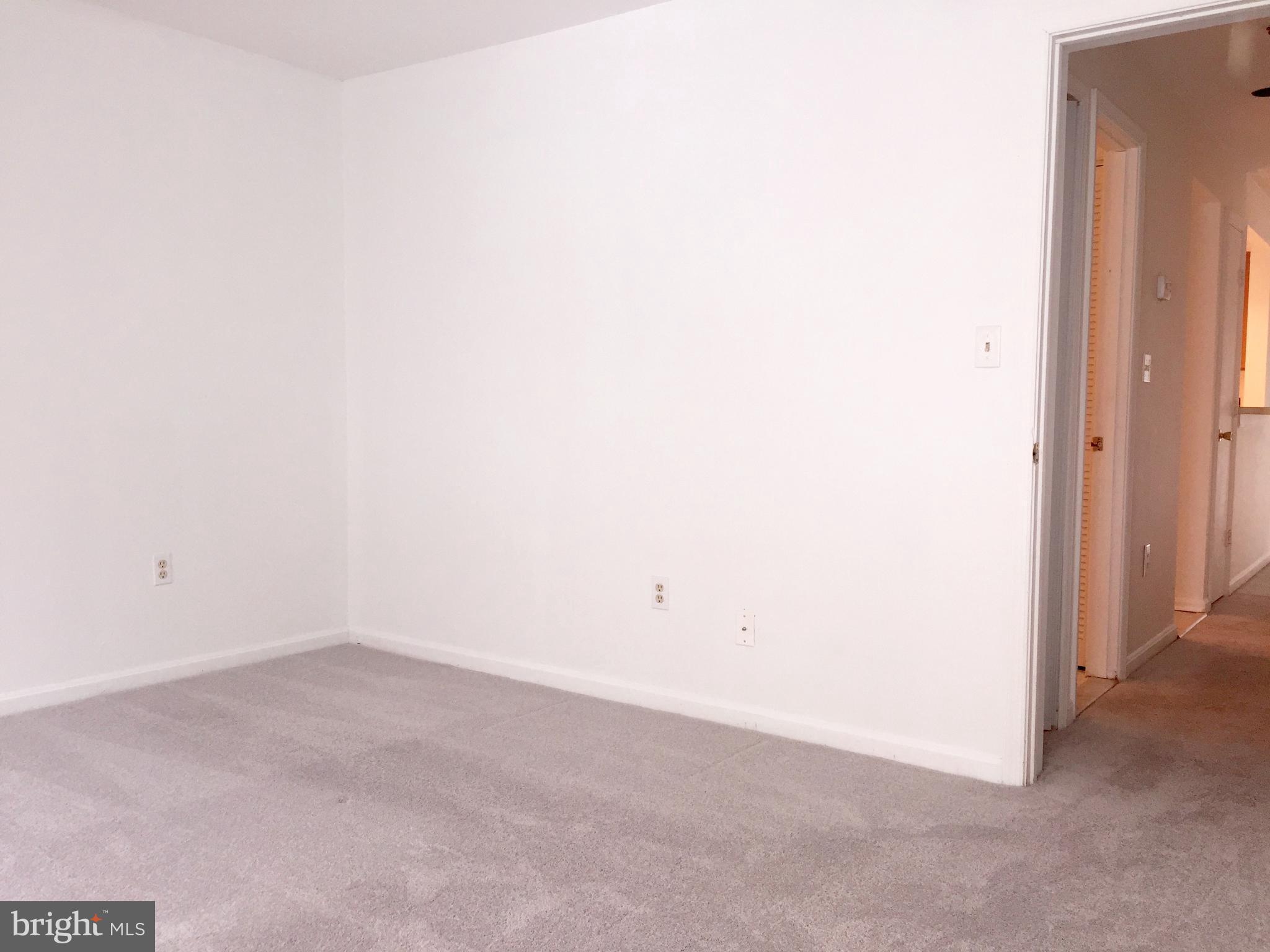 BRIDGEPORT CONDO-PHASE 6 - Residential Lease