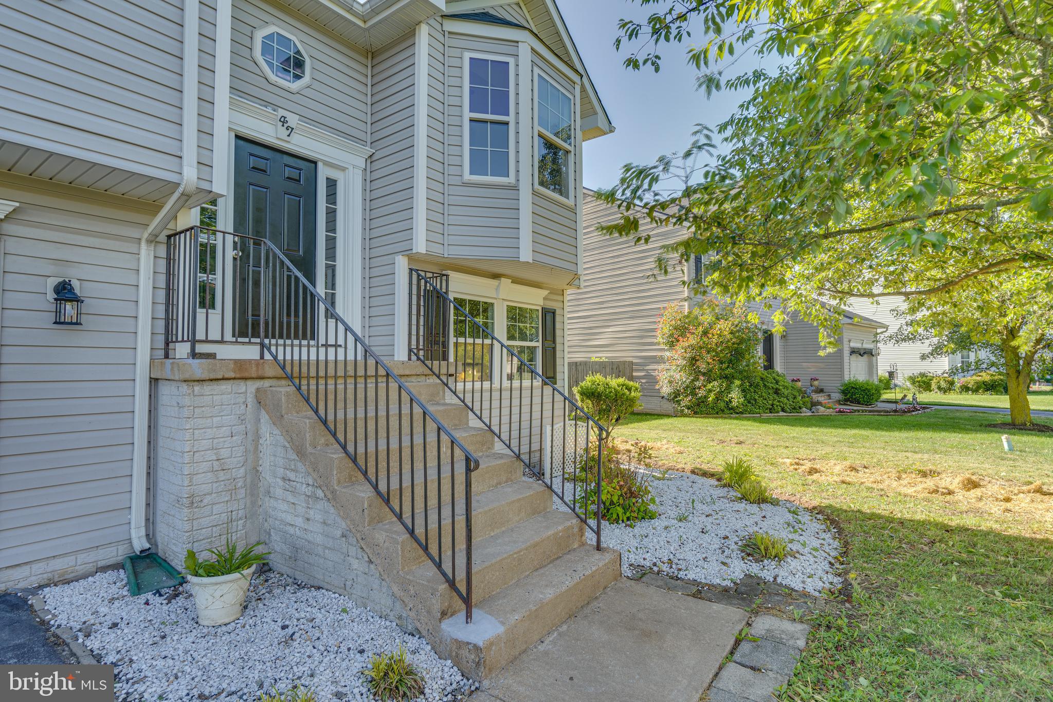 SYCAMORE VILLAGE - Residential