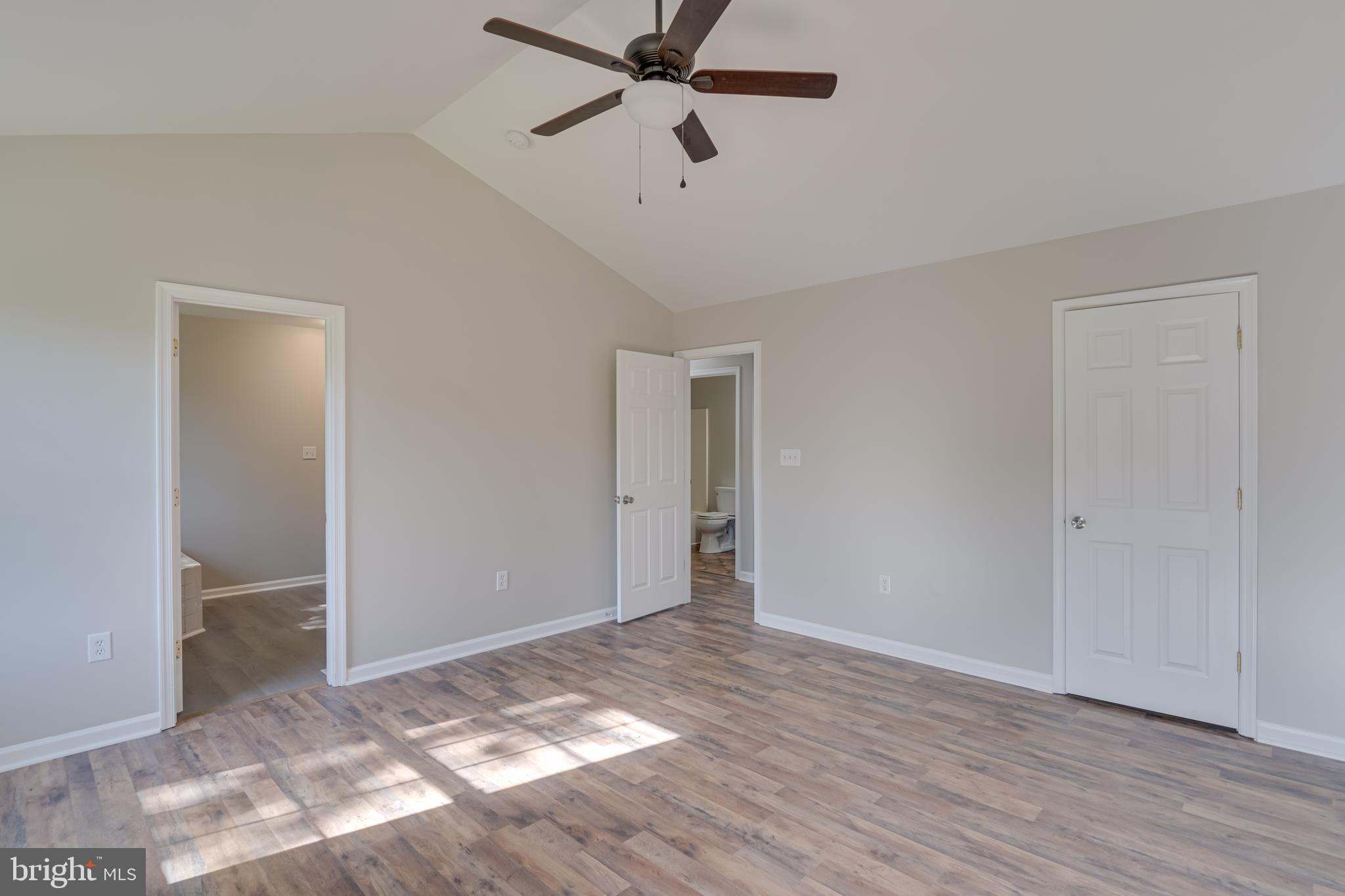 SYCAMORE VILLAGE - Residential