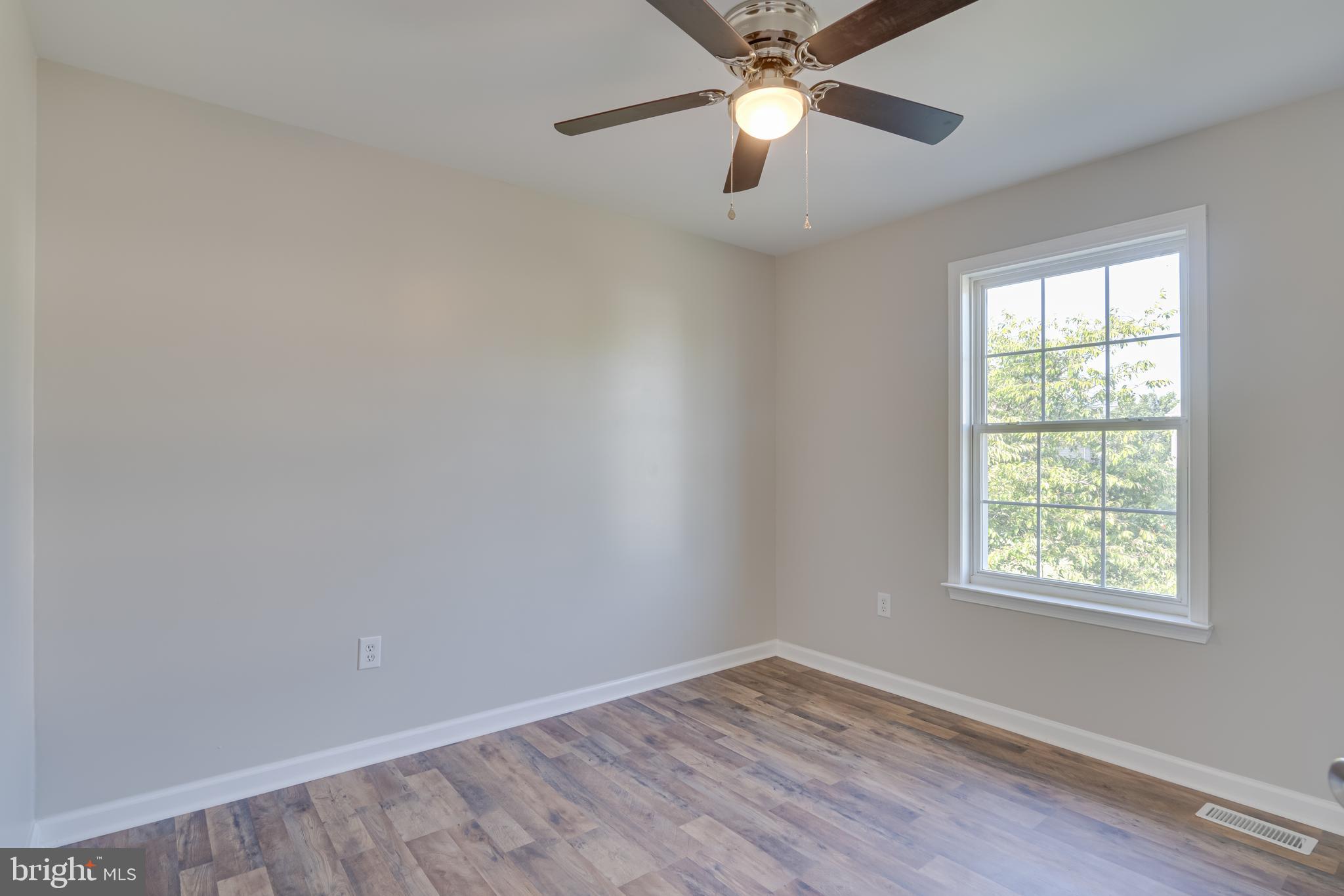 SYCAMORE VILLAGE - Residential