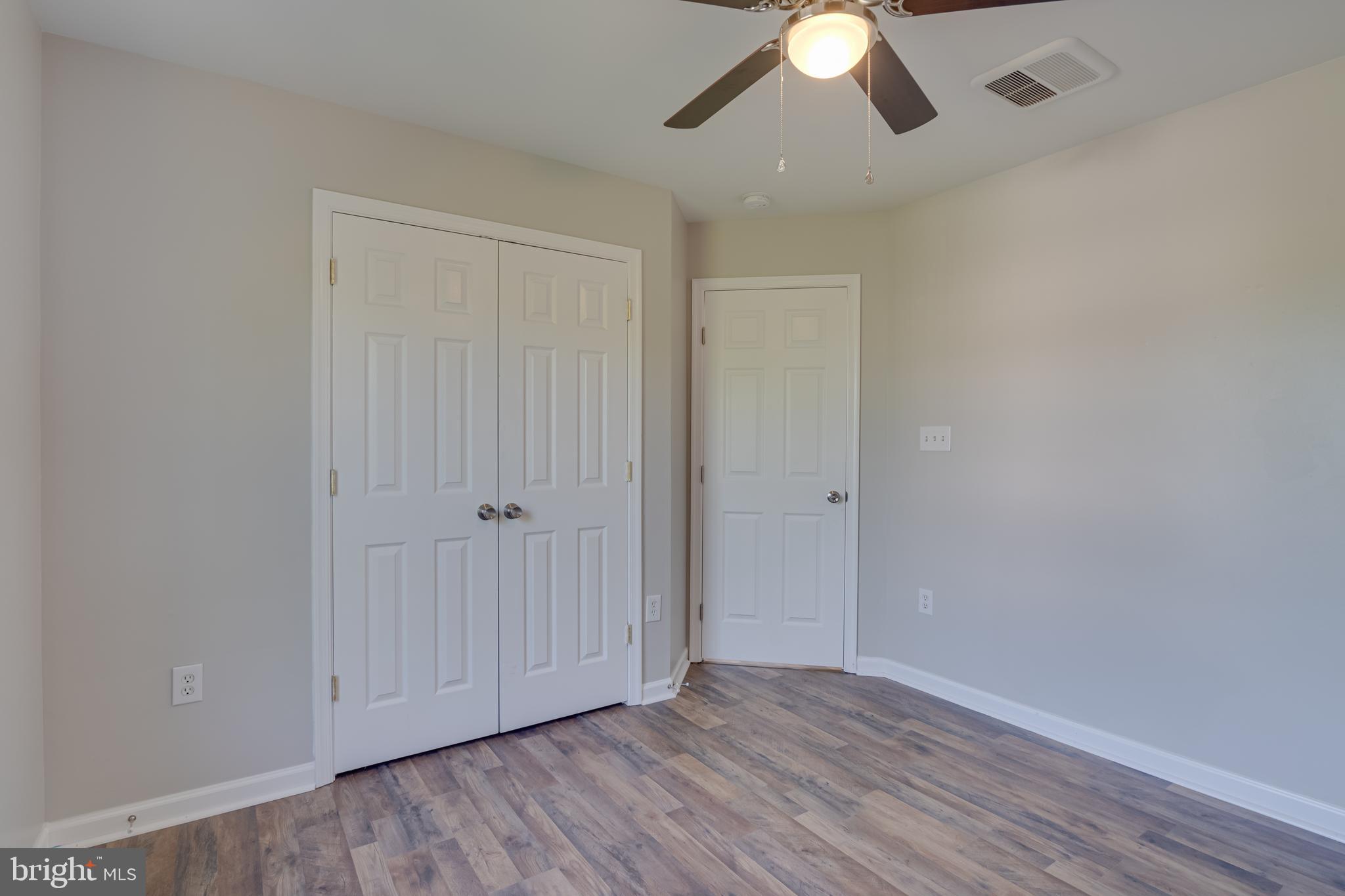 SYCAMORE VILLAGE - Residential