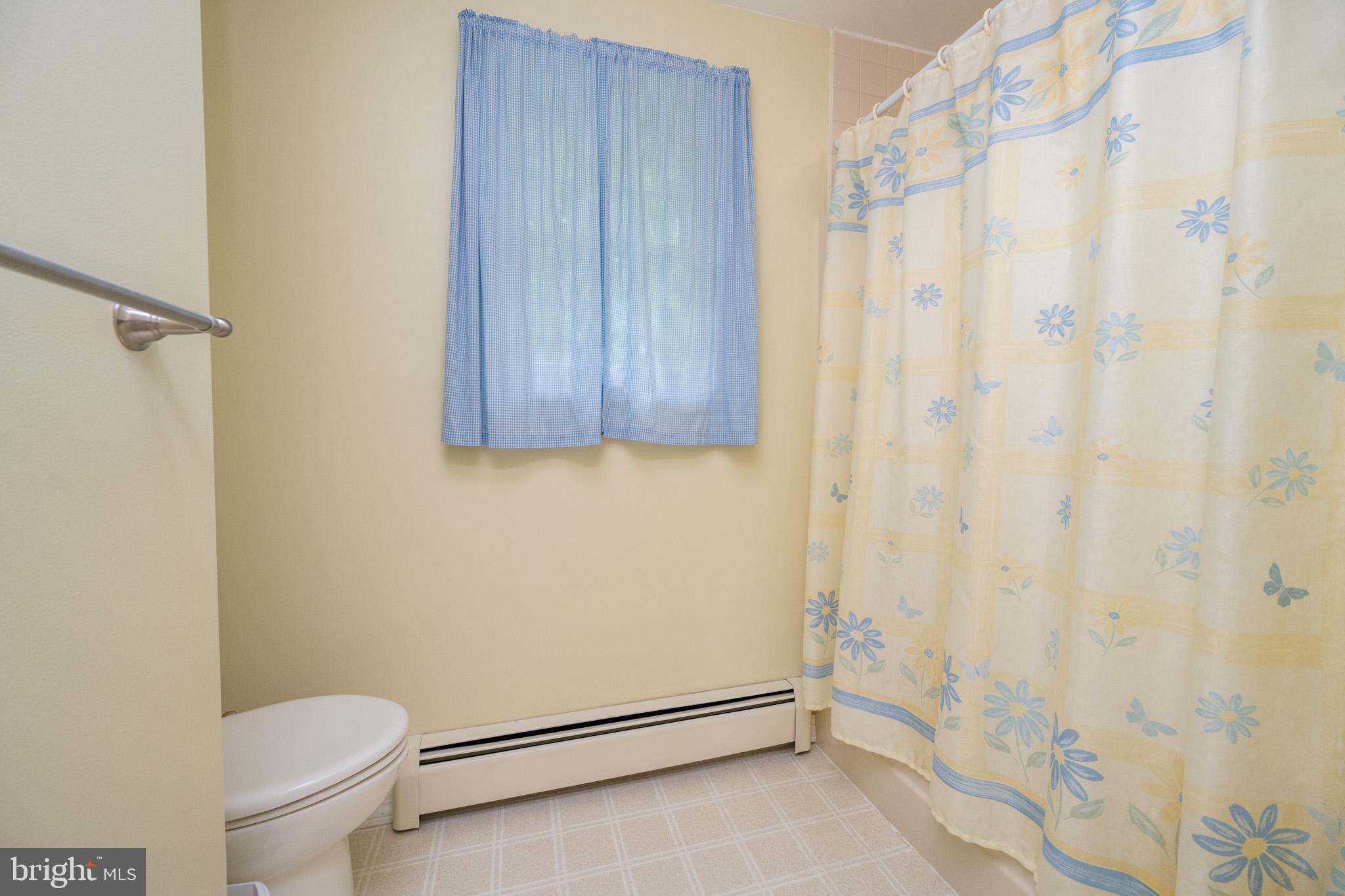 MITCHELL MANOR - Residential