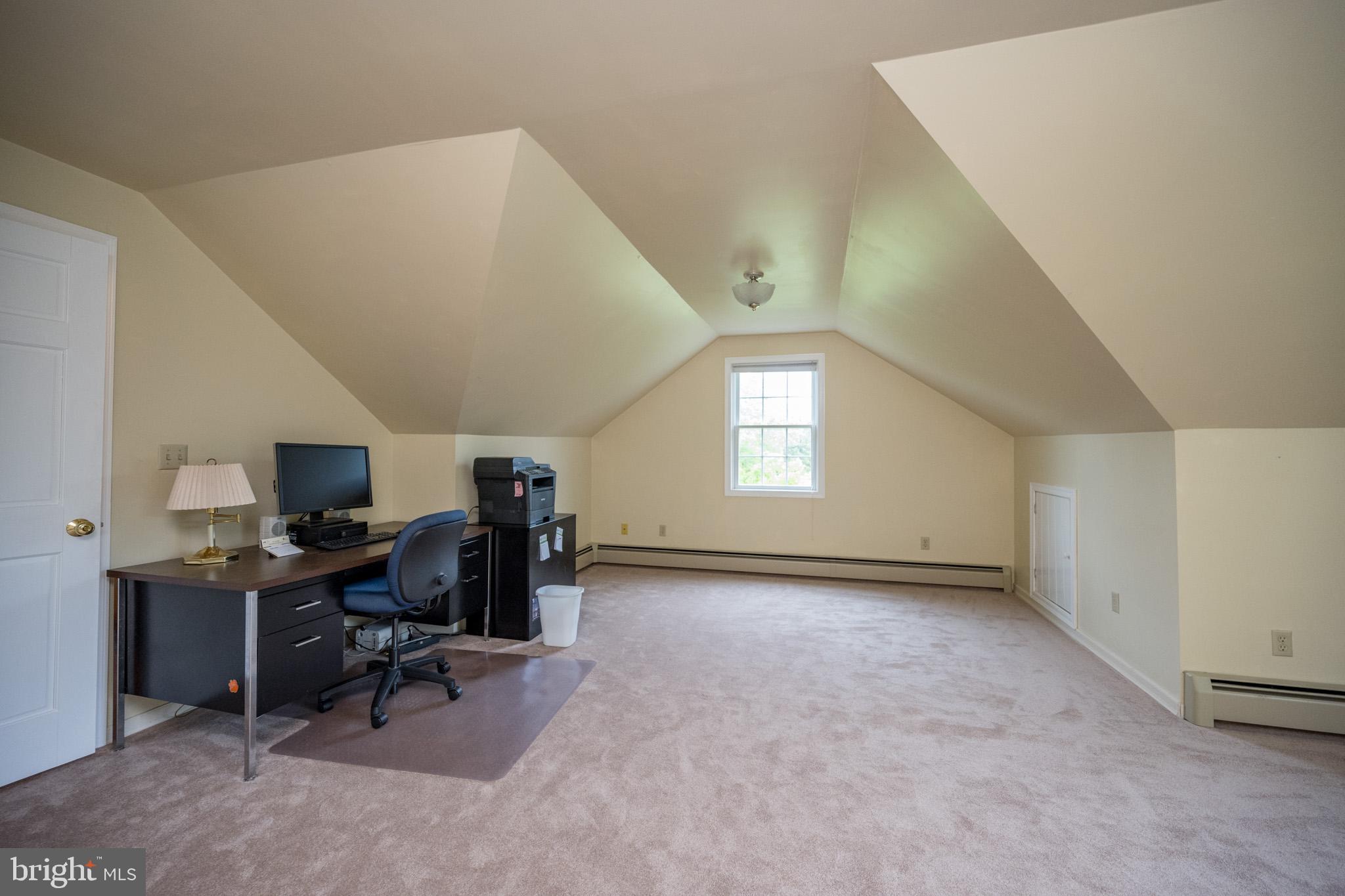 MITCHELL MANOR - Residential