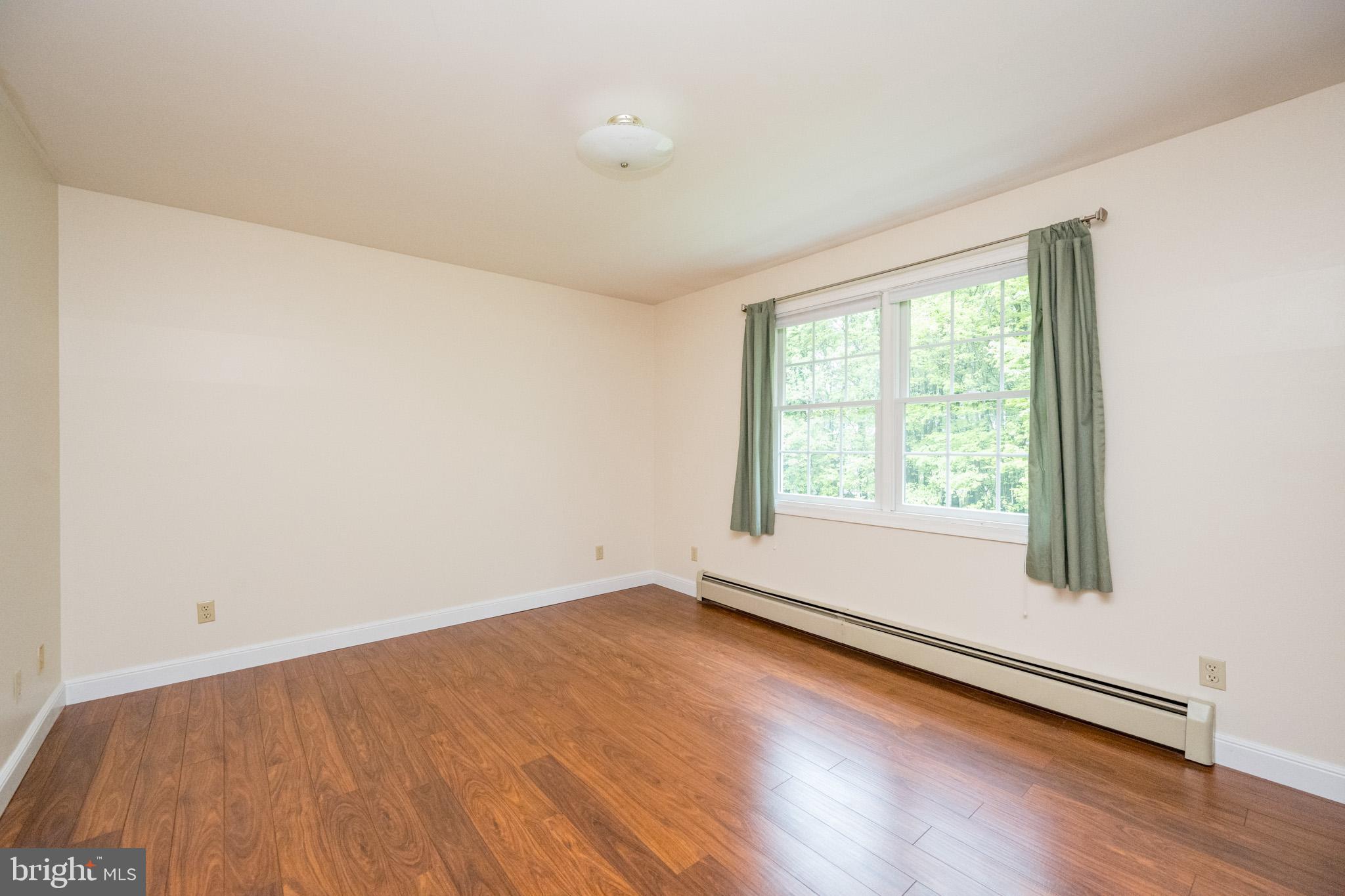 MITCHELL MANOR - Residential