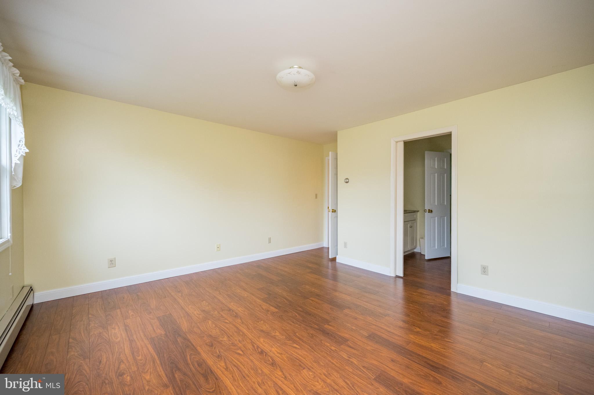 MITCHELL MANOR - Residential