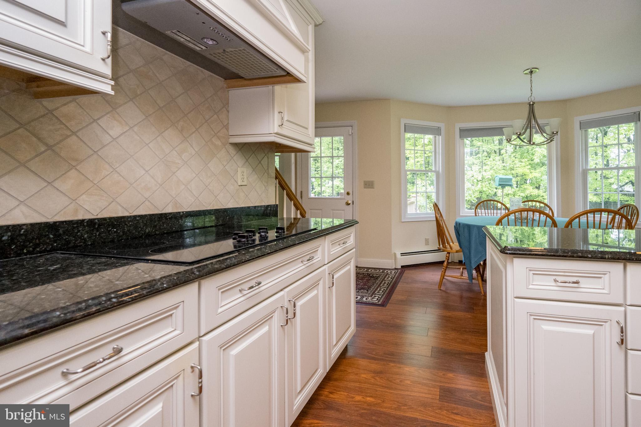 MITCHELL MANOR - Residential