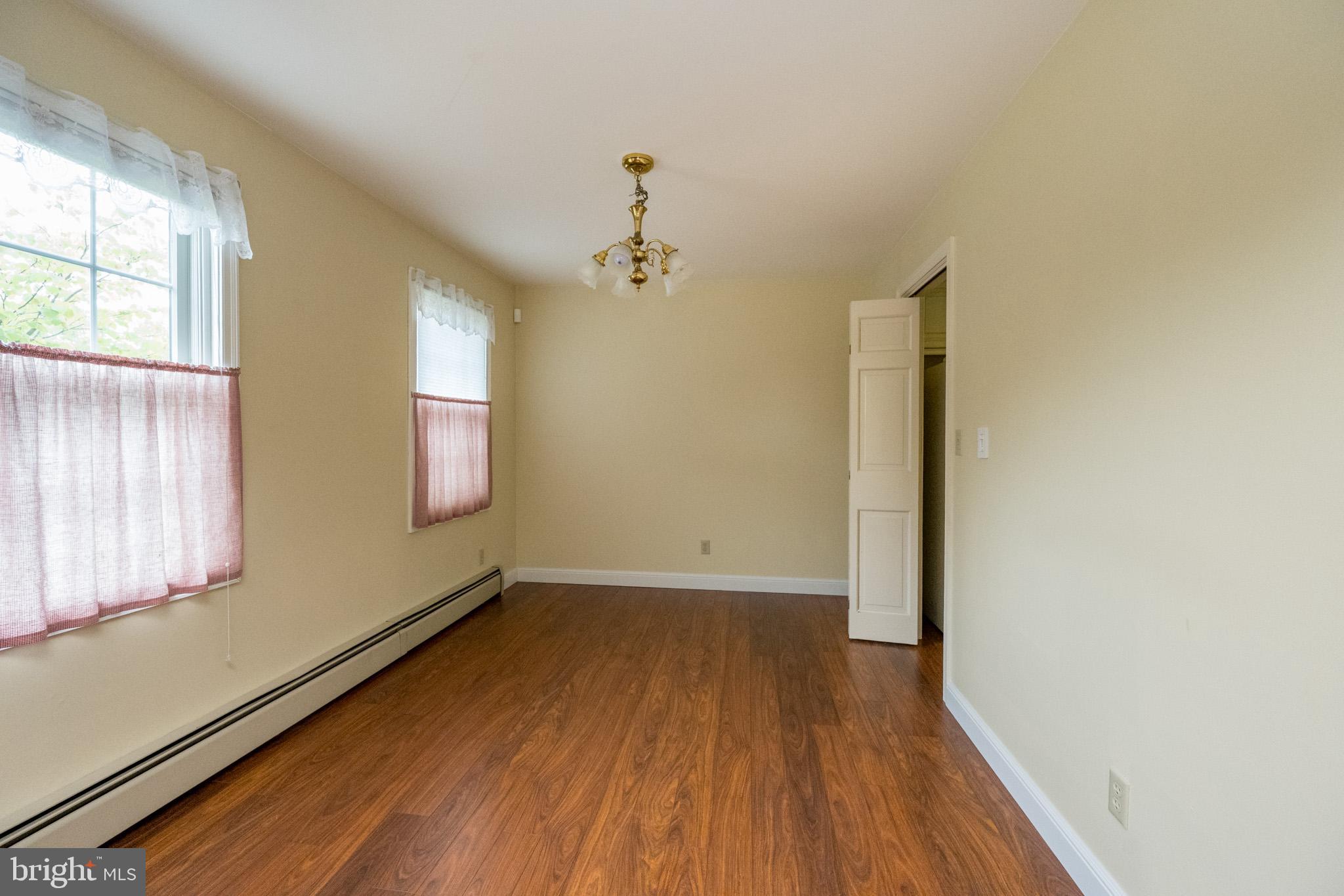 MITCHELL MANOR - Residential