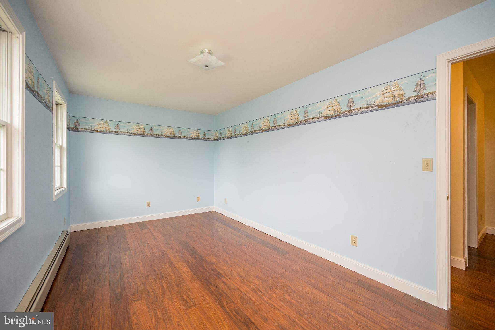 MITCHELL MANOR - Residential