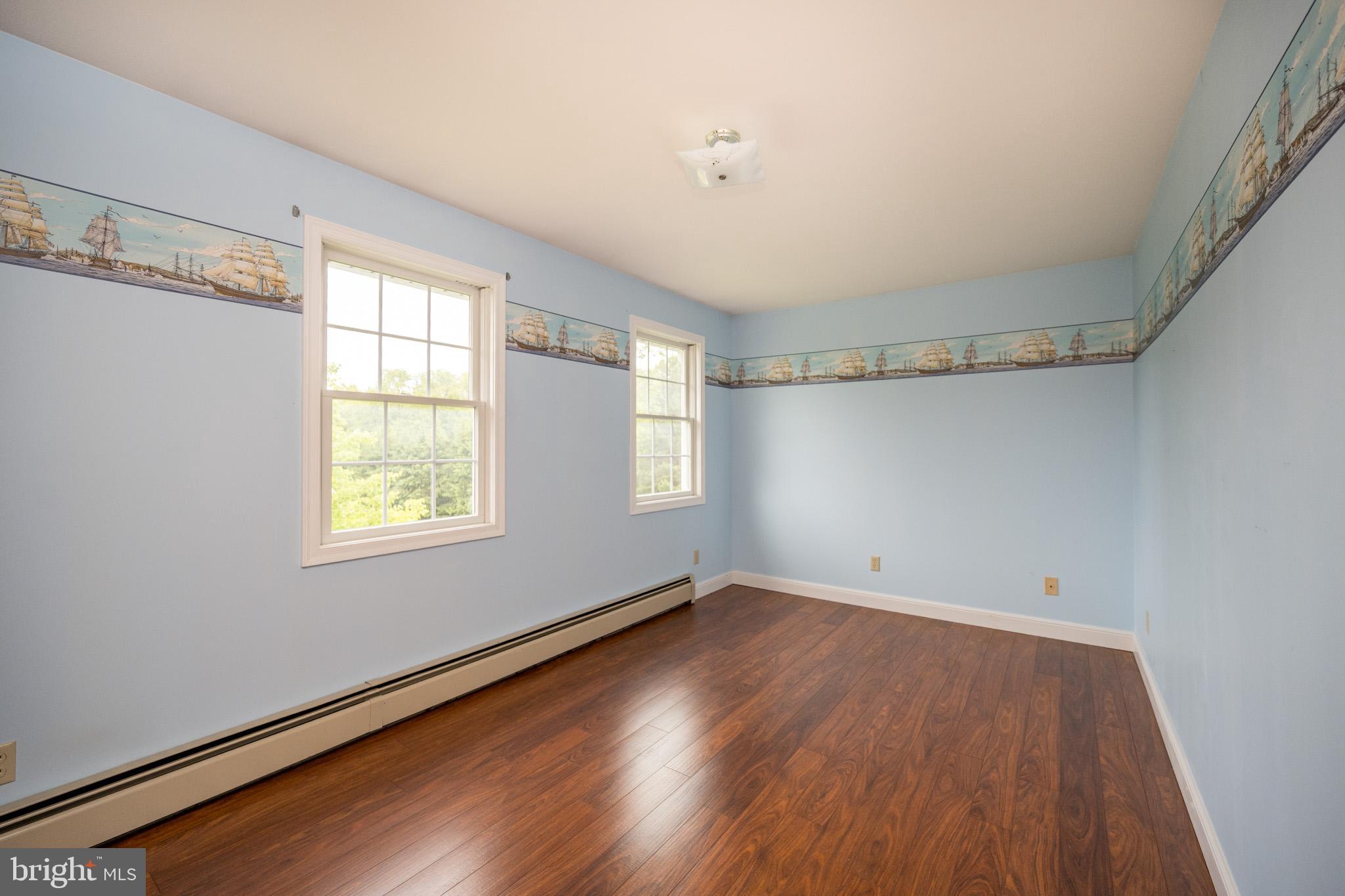 MITCHELL MANOR - Residential