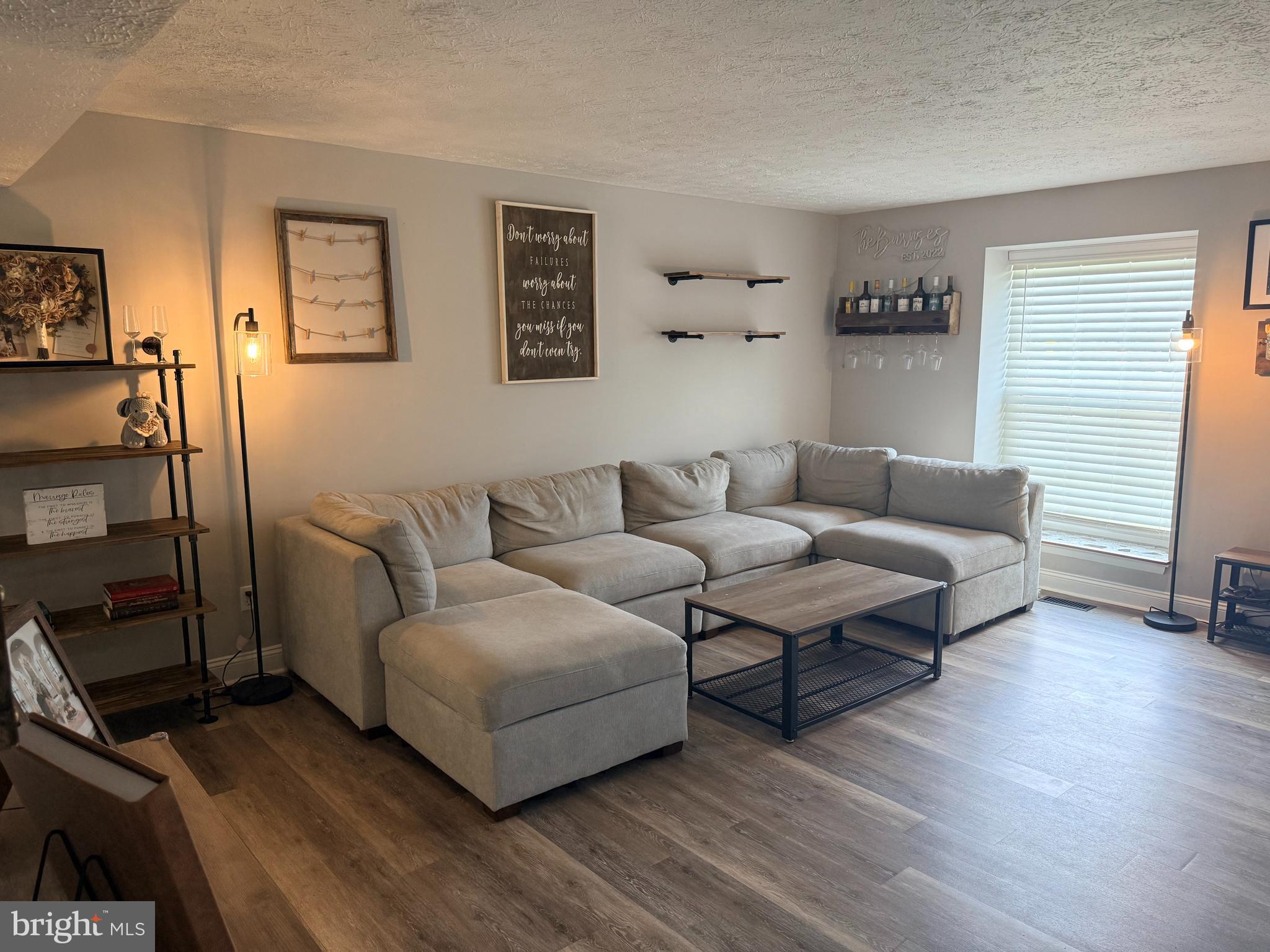 654 PADDLE WHEEL COURT W