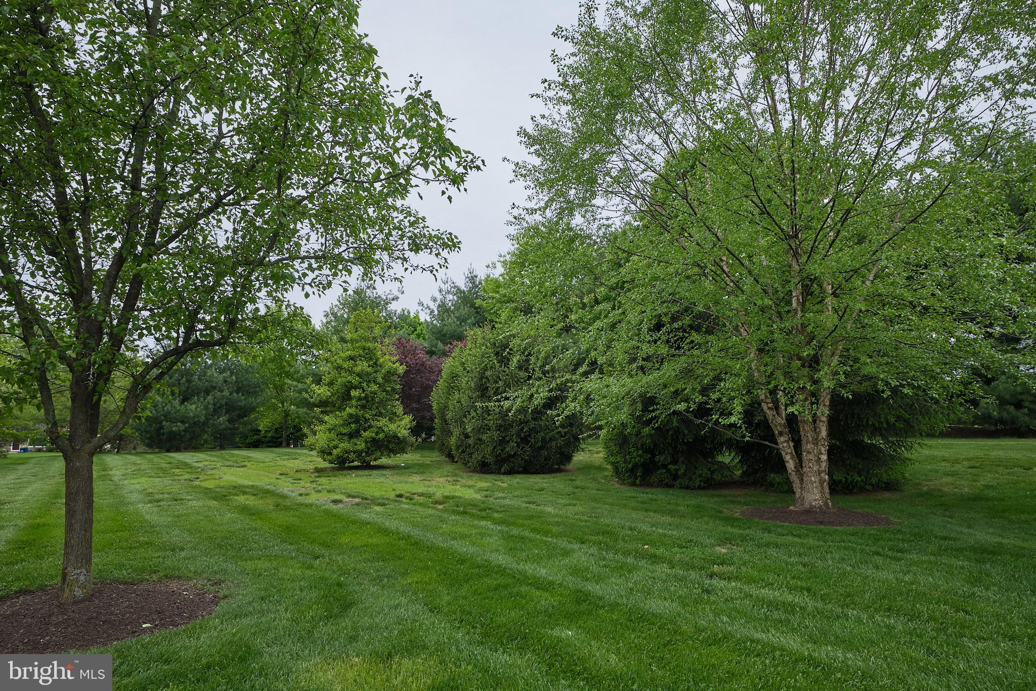 VILLAS OF NEWTOWN - Residential