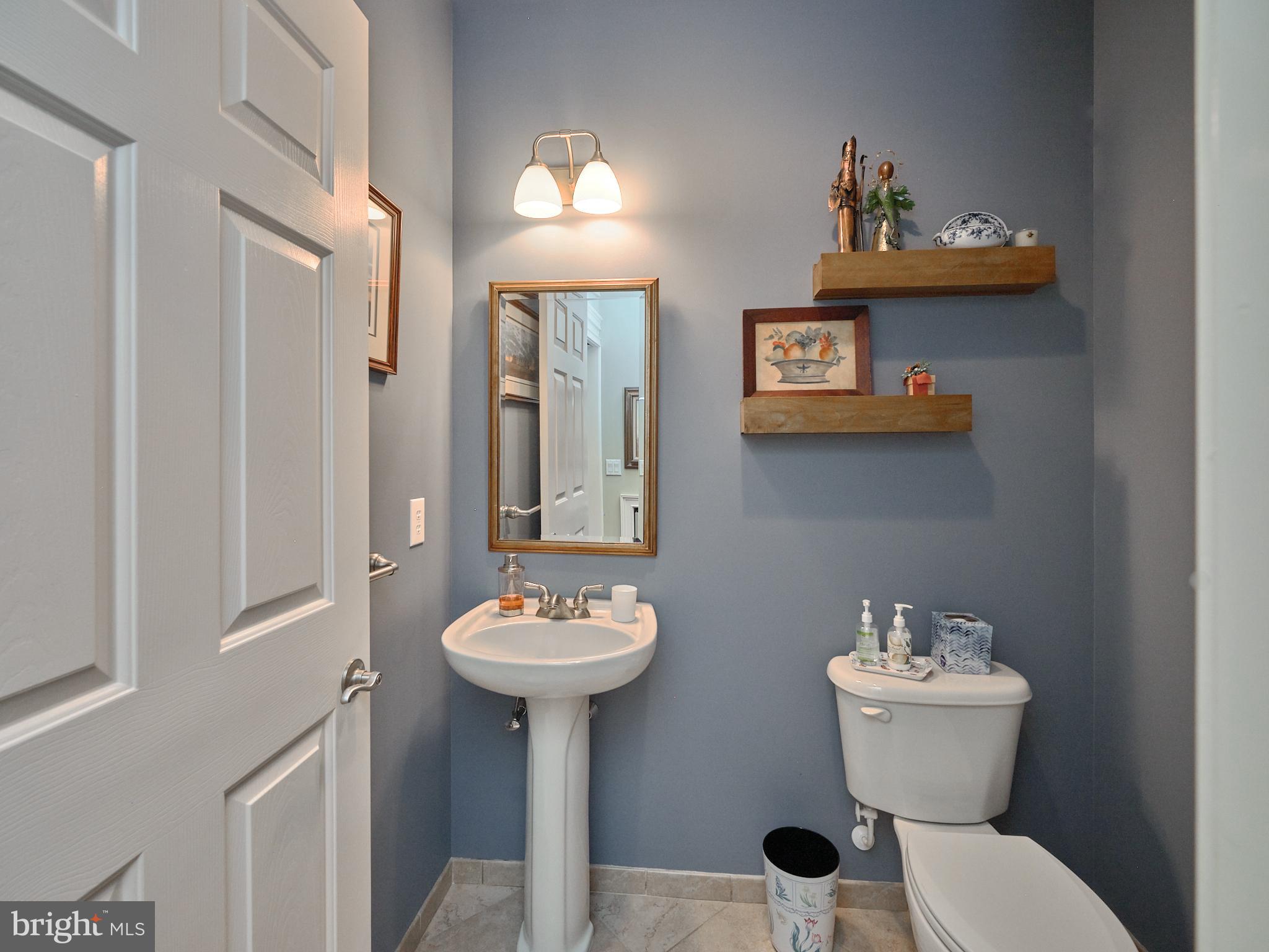 VILLAS OF NEWTOWN - Residential