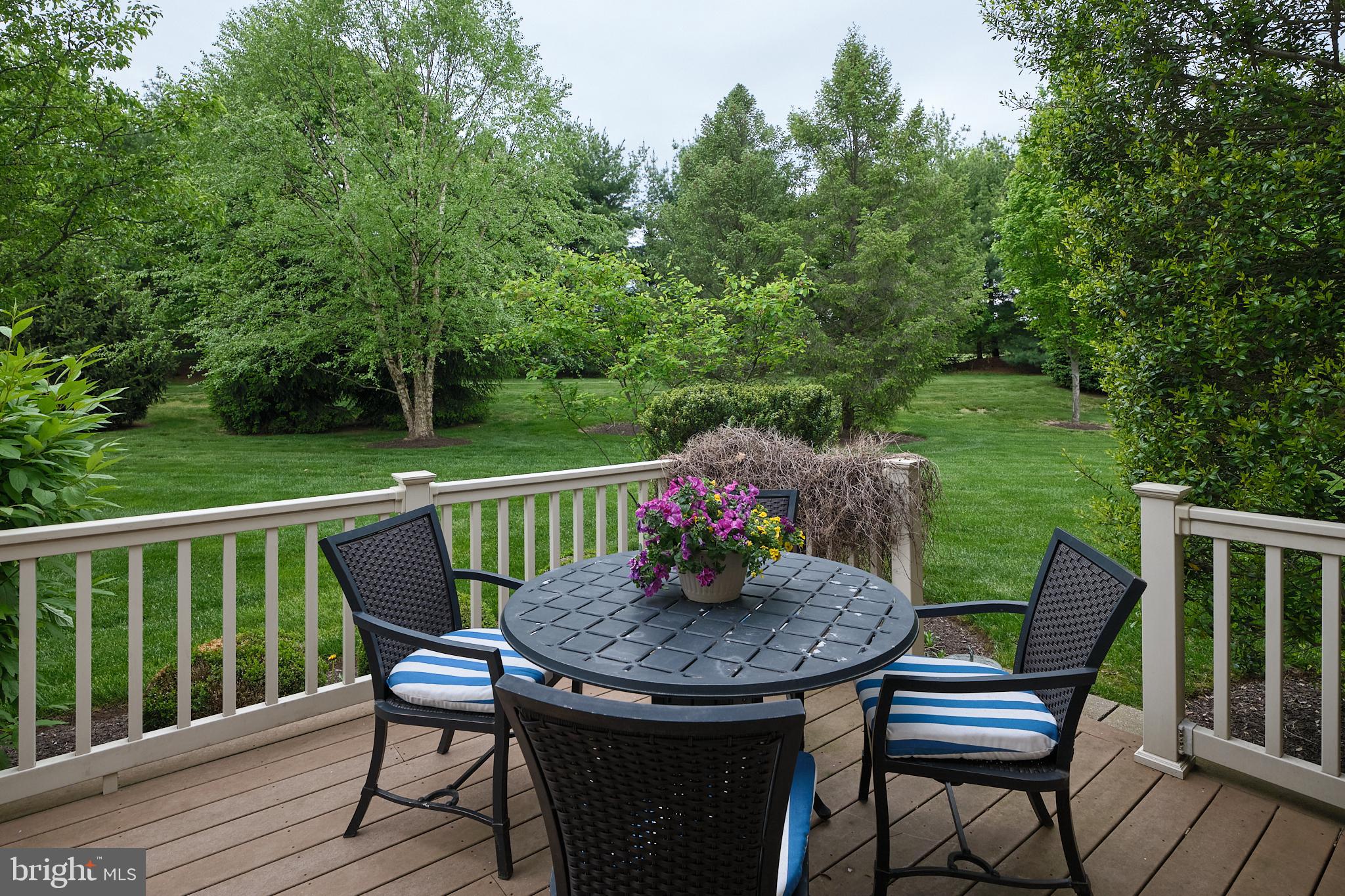 VILLAS OF NEWTOWN - Residential