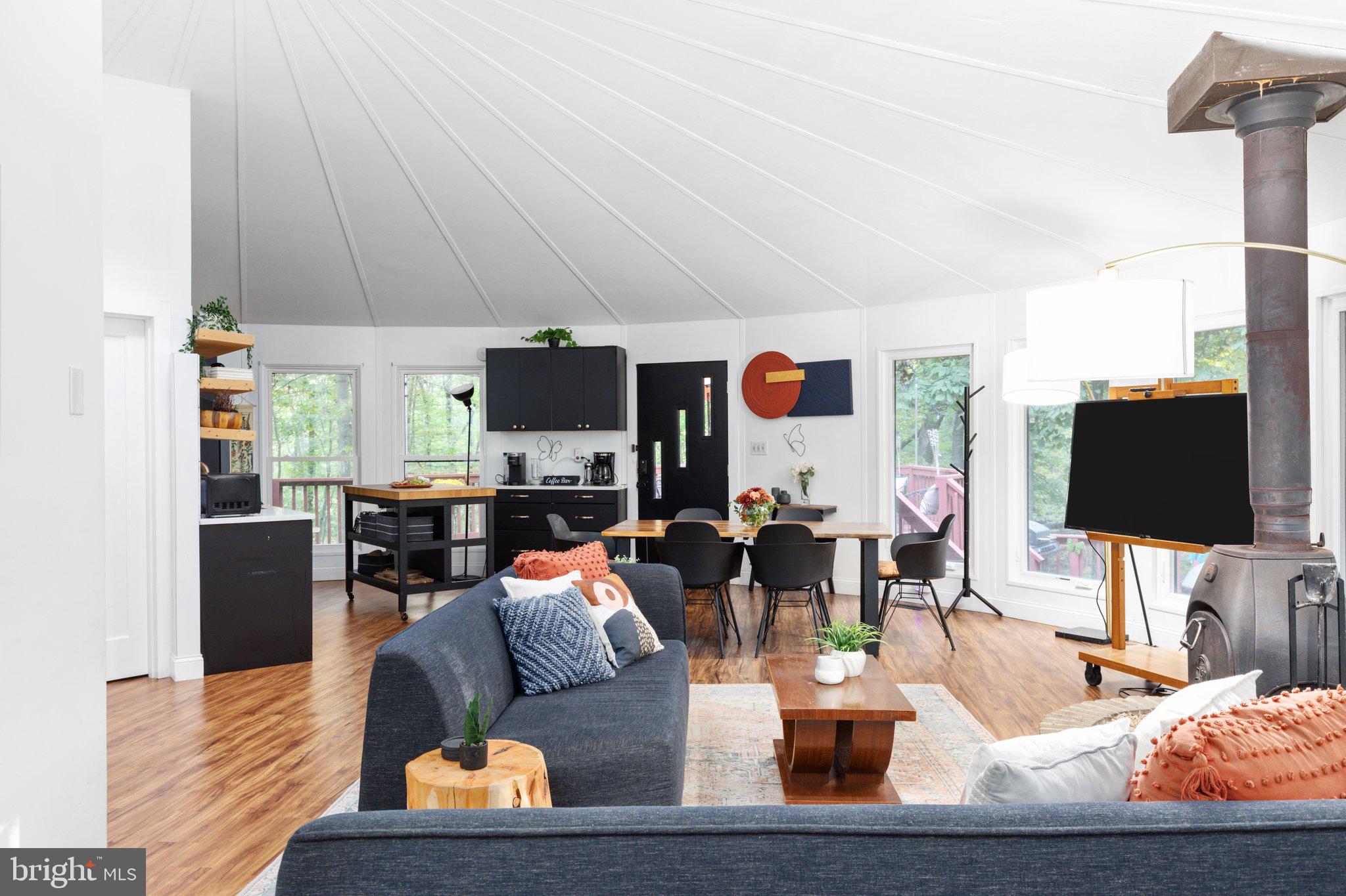 THE WOODS RESORT - Residential