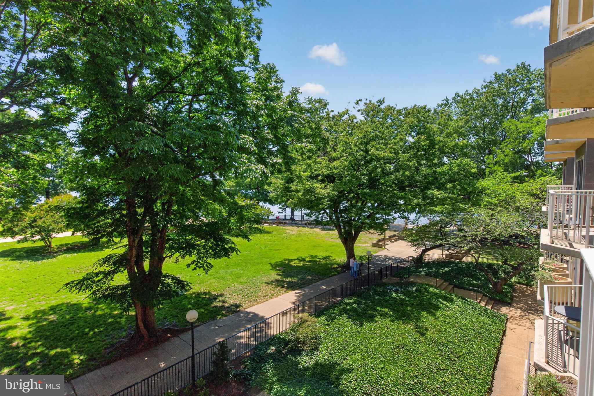 540 N STREET SW S203
