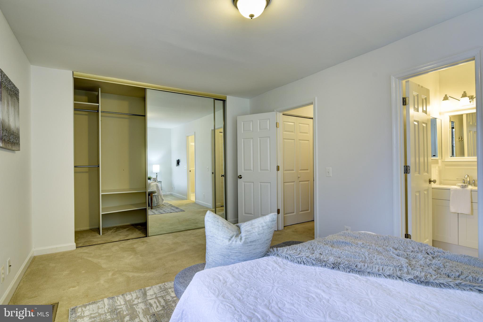 MOSBYS LANDING - Residential