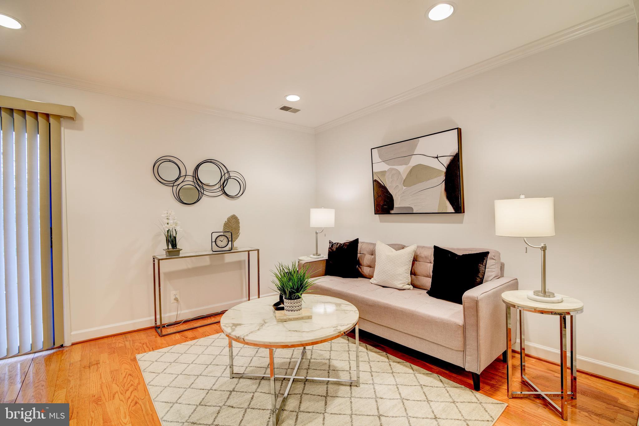 MOSBYS LANDING - Residential