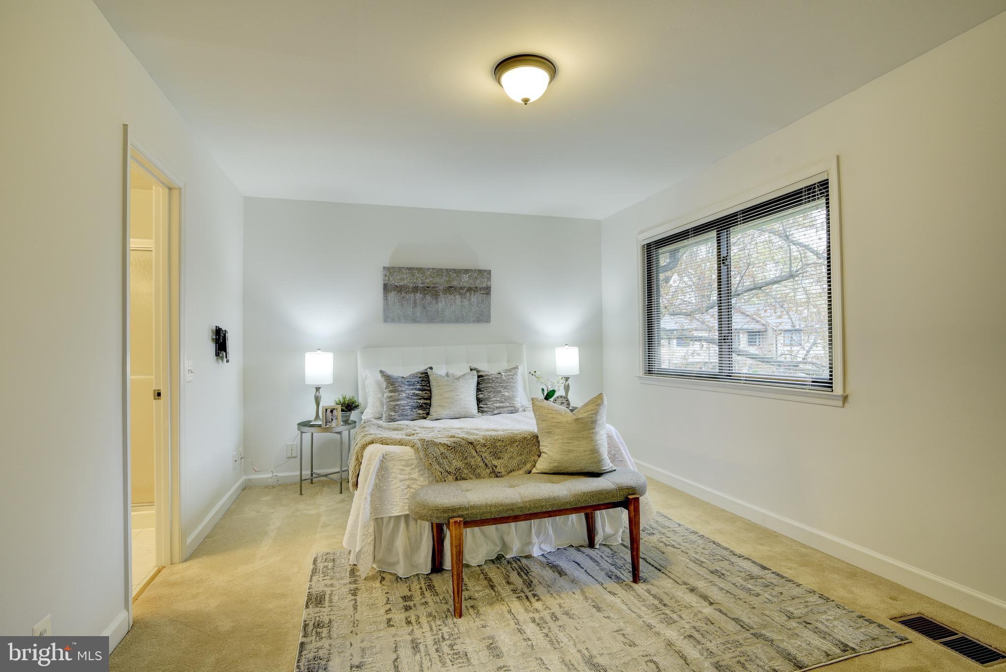 MOSBYS LANDING - Residential